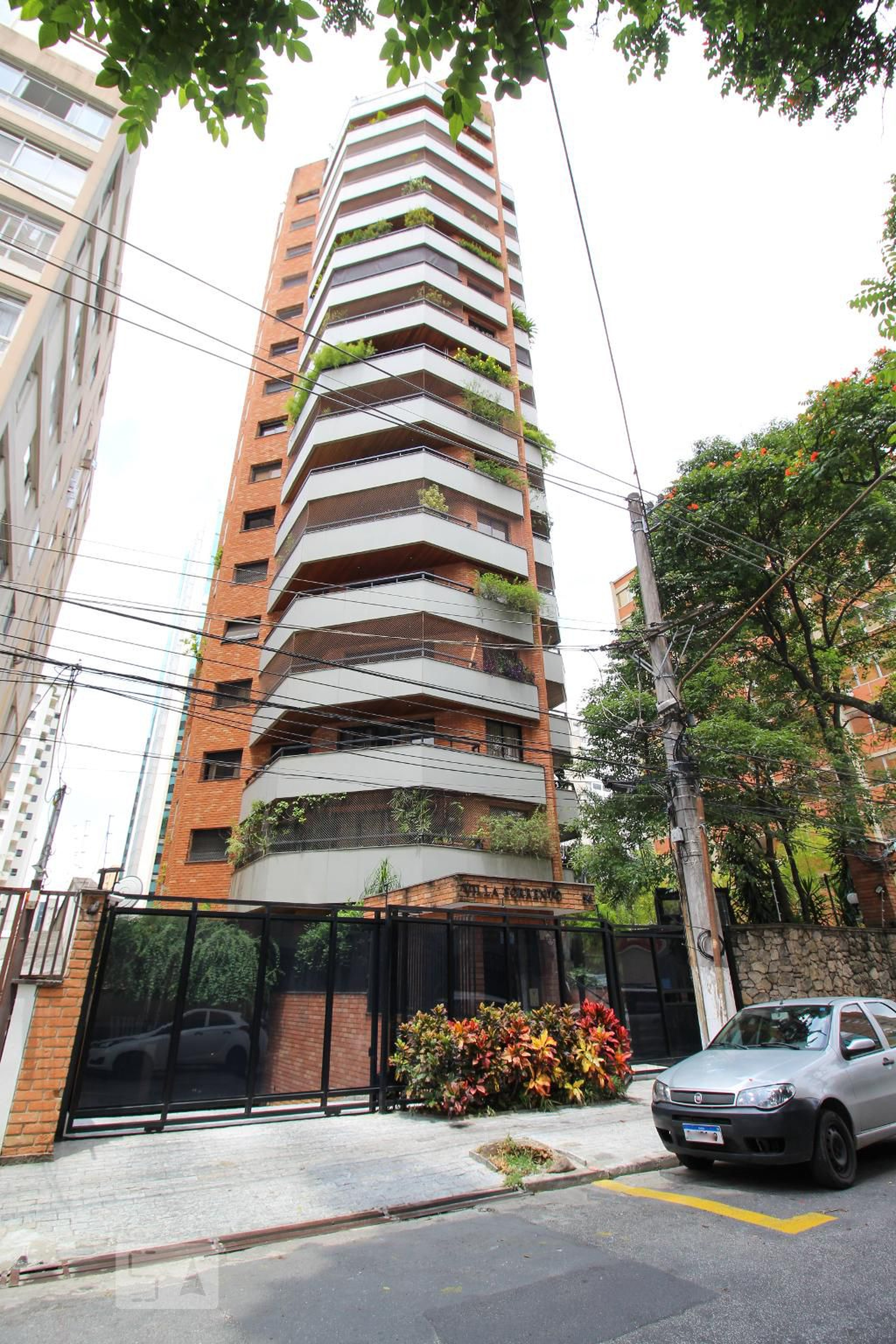 Fachada do Prédio Condomínio Vila Sorrento