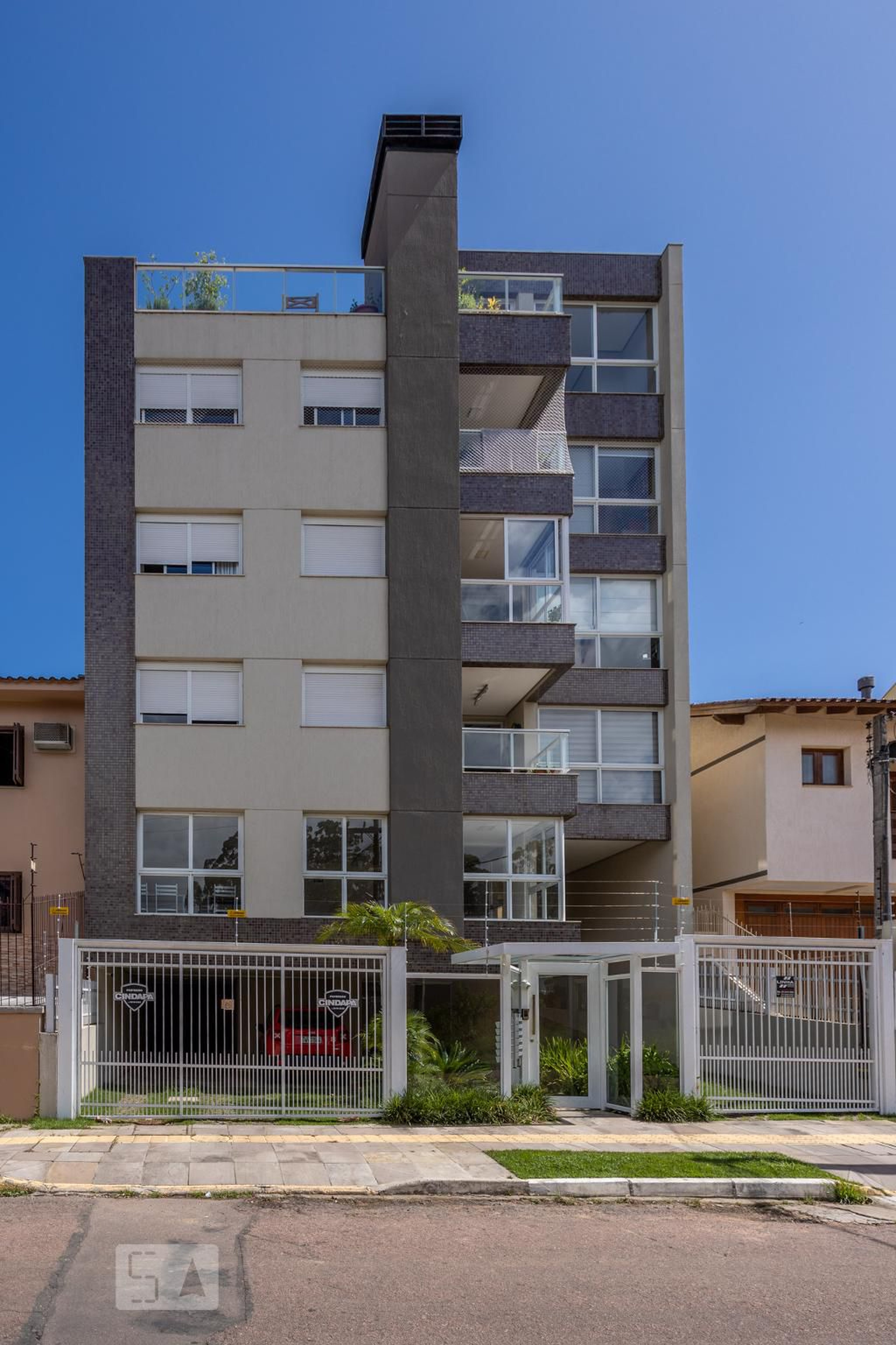 Fachada Condomínio em Rua Israel Wolf, 248