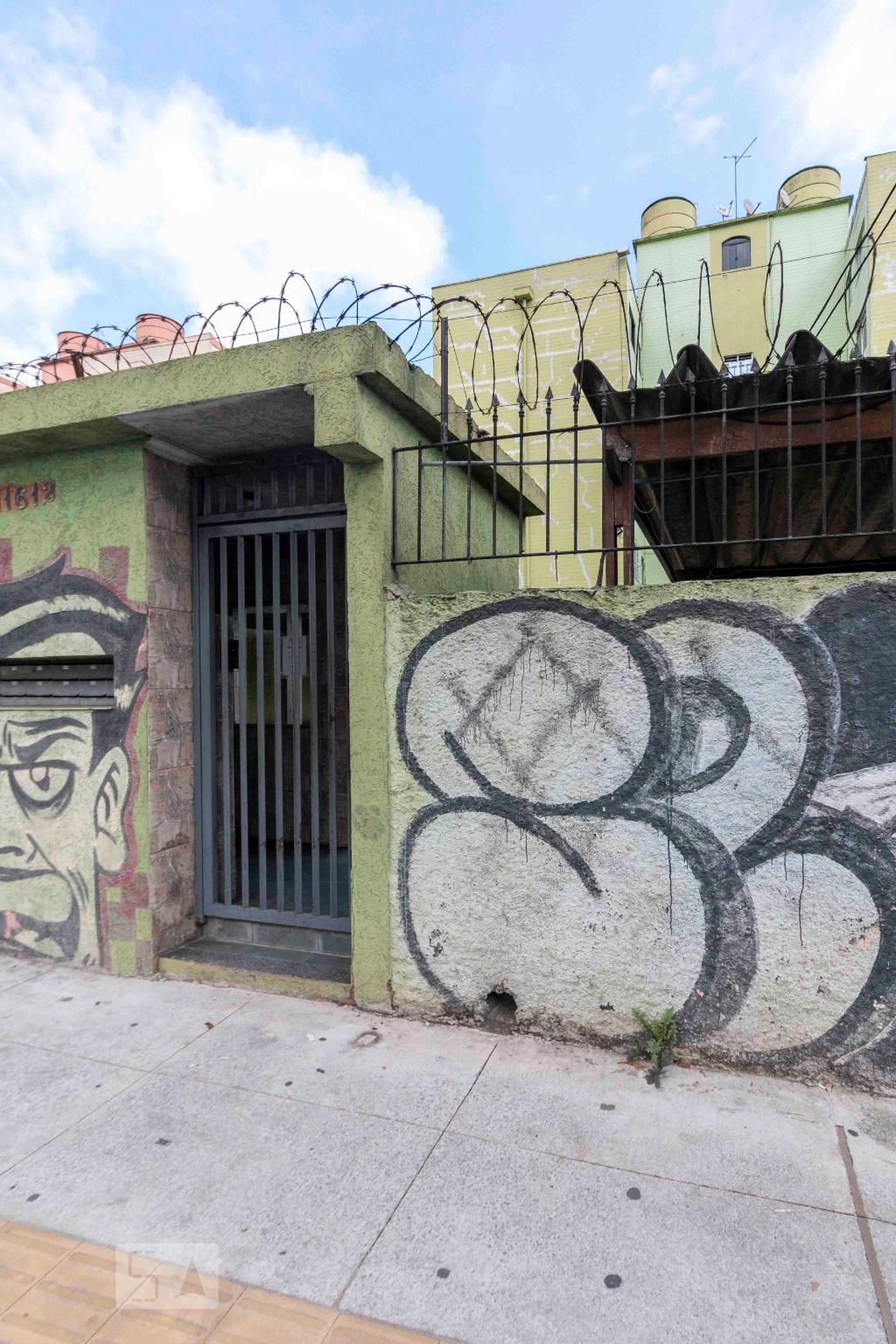 Fachada Condomínio Bandeirantes