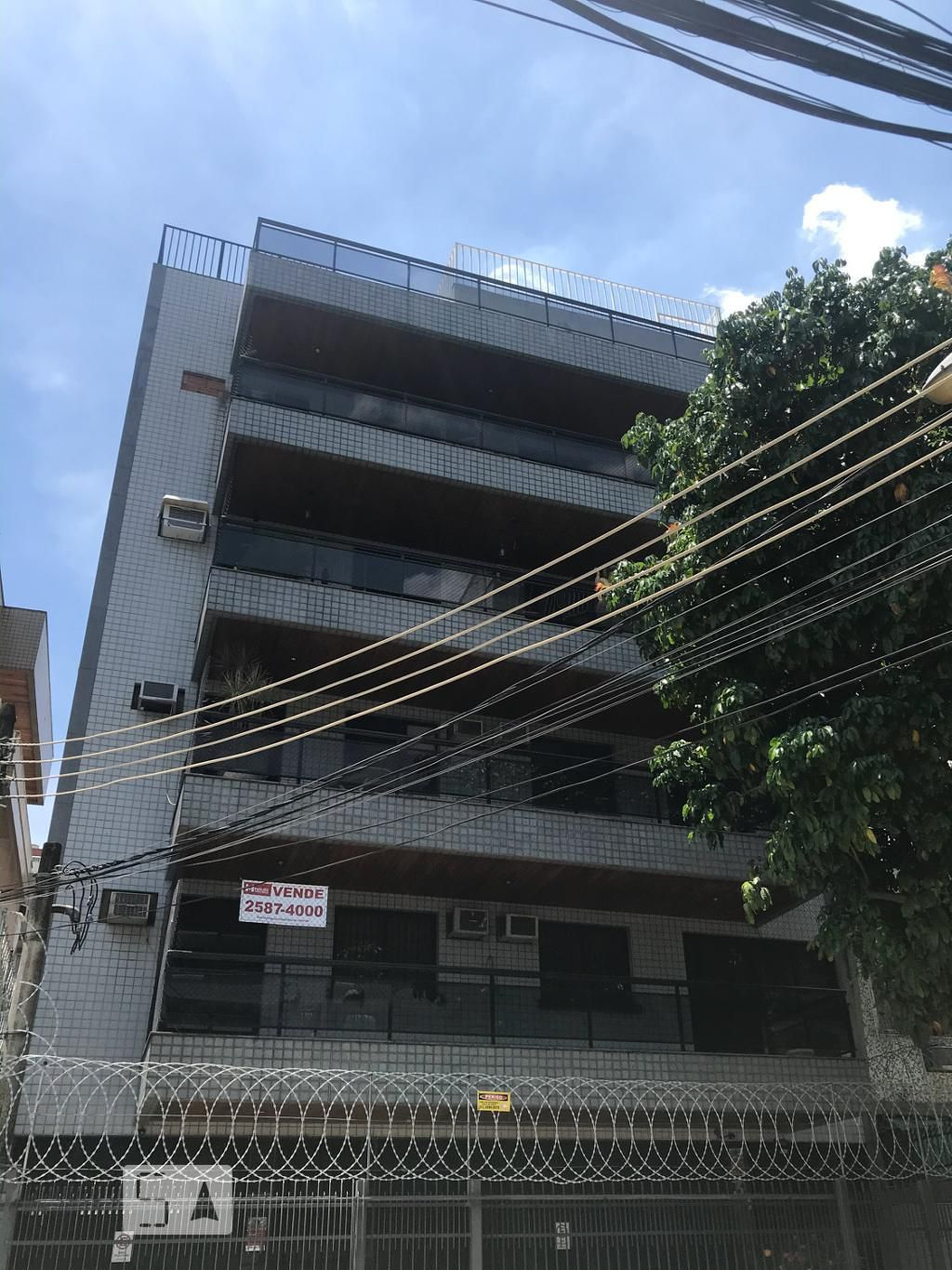 Fachada Edifício Palácio de Atenas