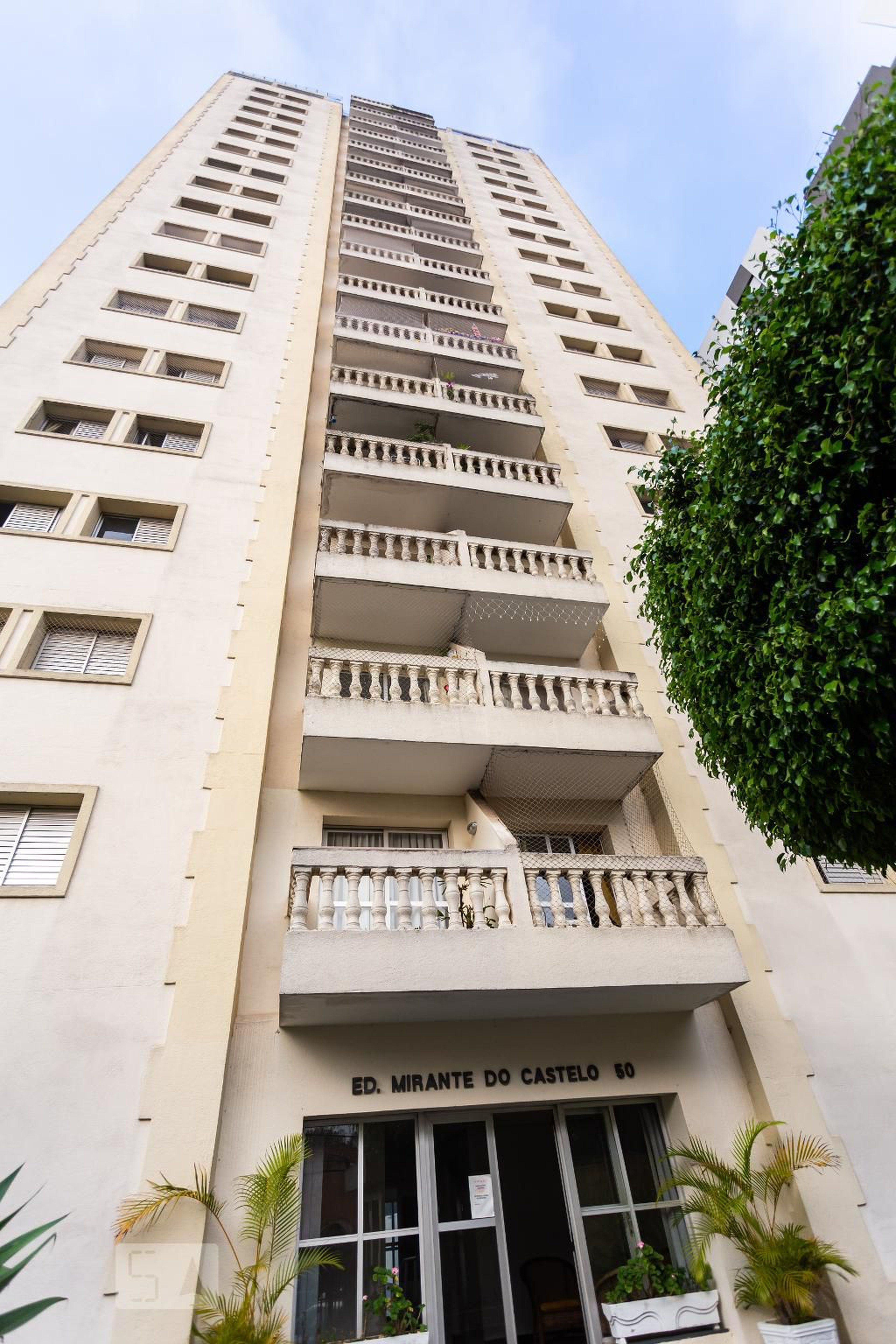 Fachada Condomínio Mirante do Castelo