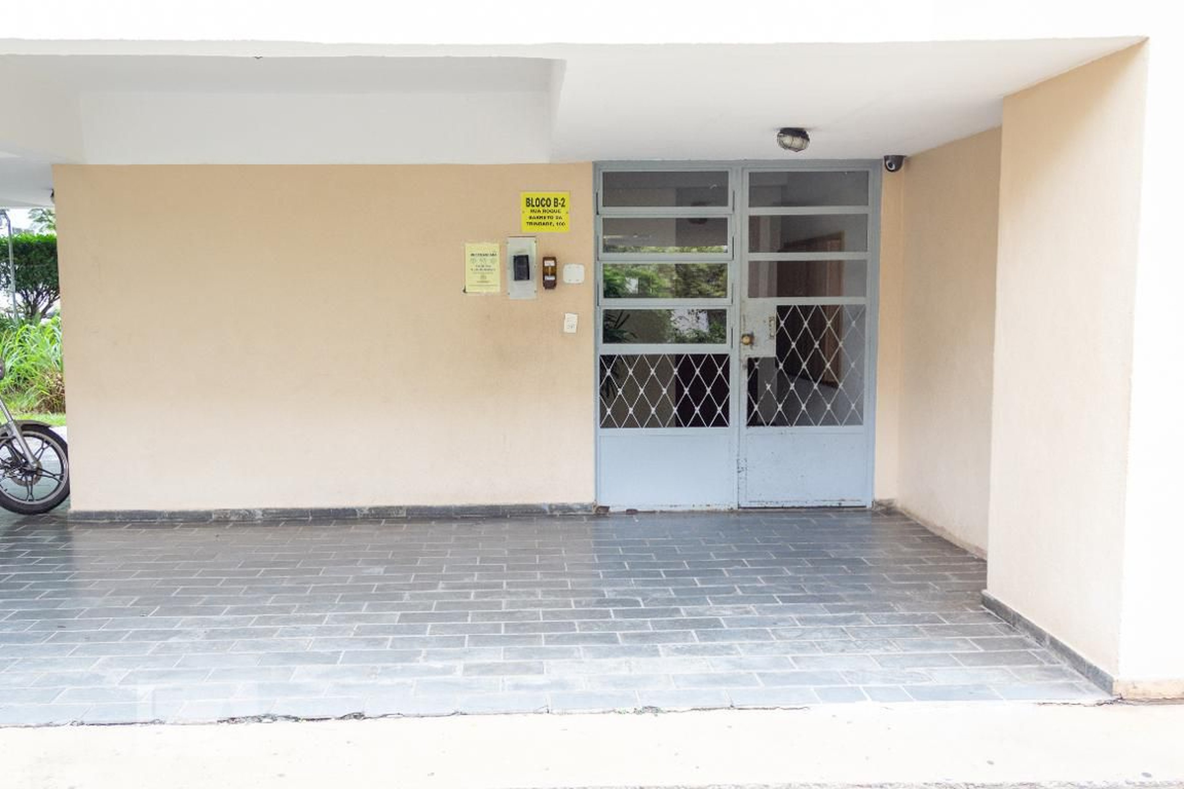 Hall de Entrada Condomínio em Rua dos Expedicionários, 100