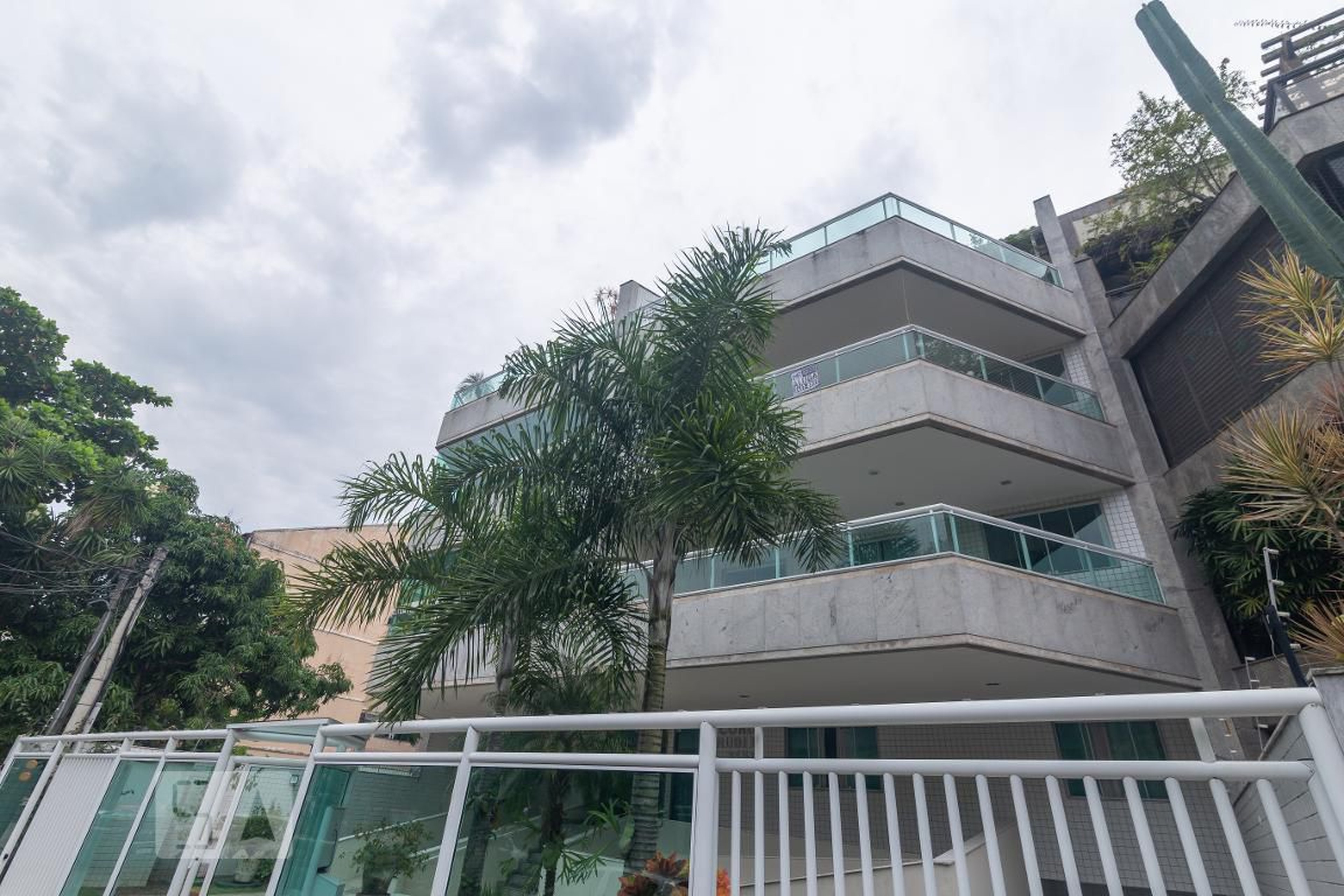 Fachada Condomínio Rubi II