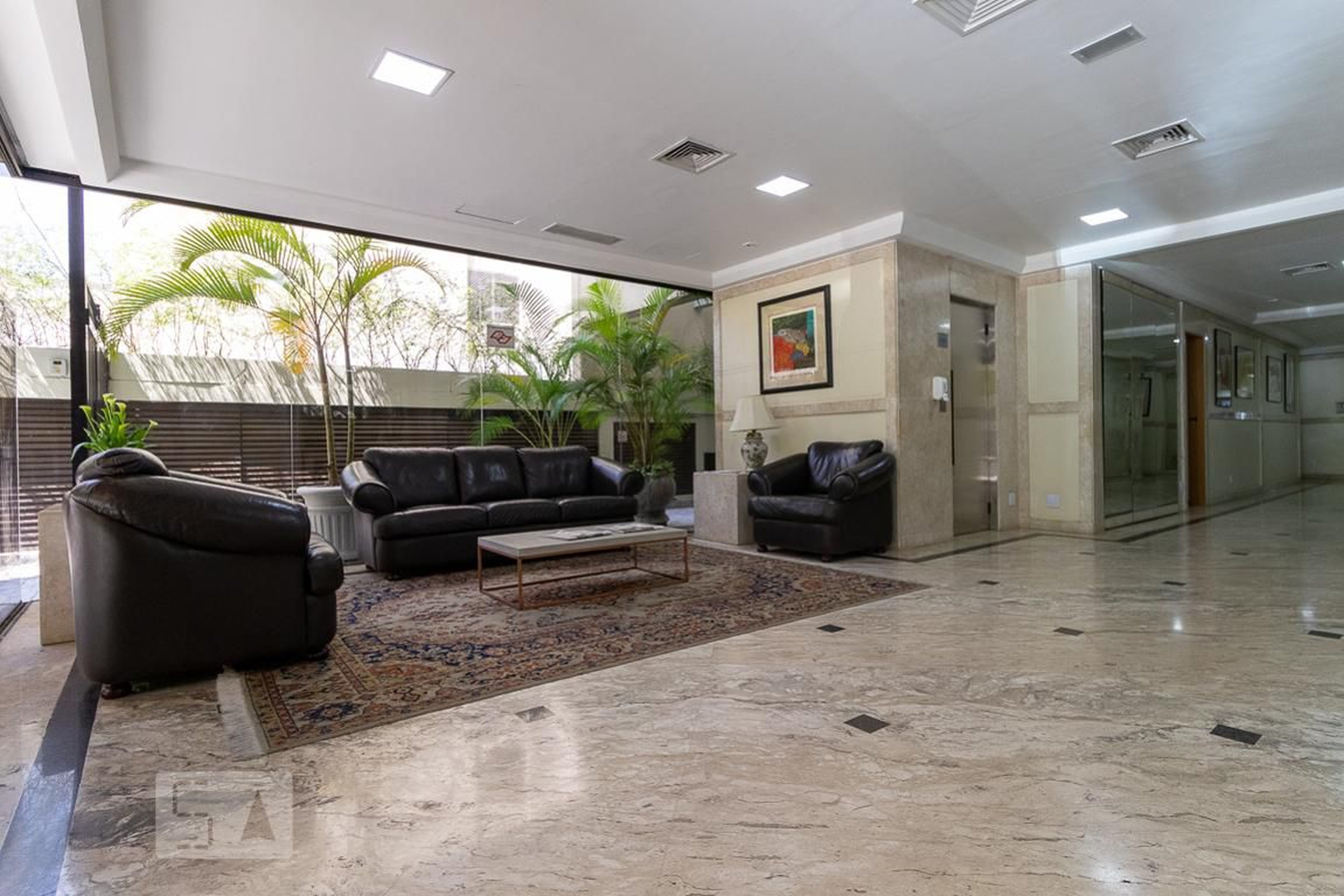 Hall - Lorena Residence