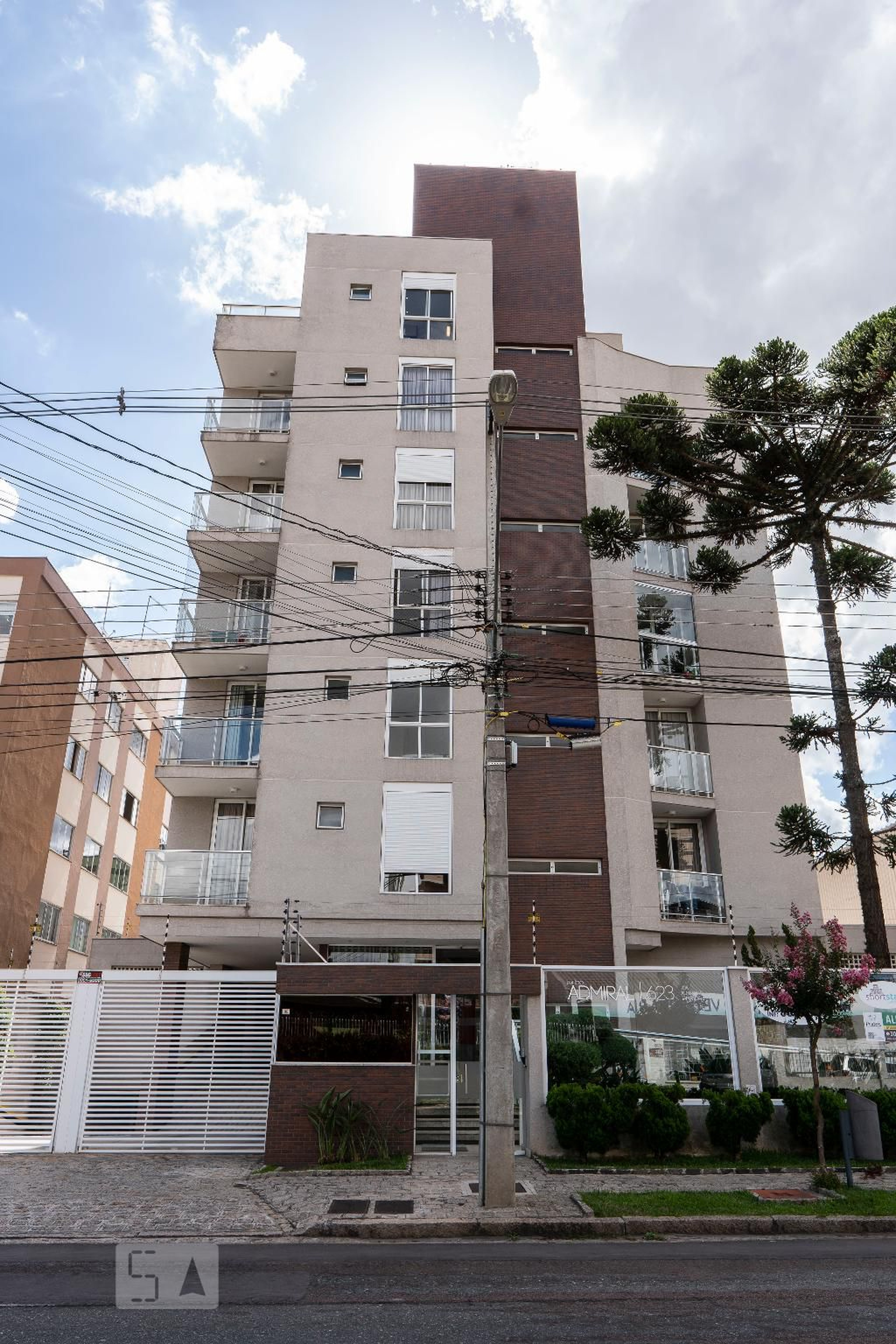 Fachada Condomínio Admiral Studios