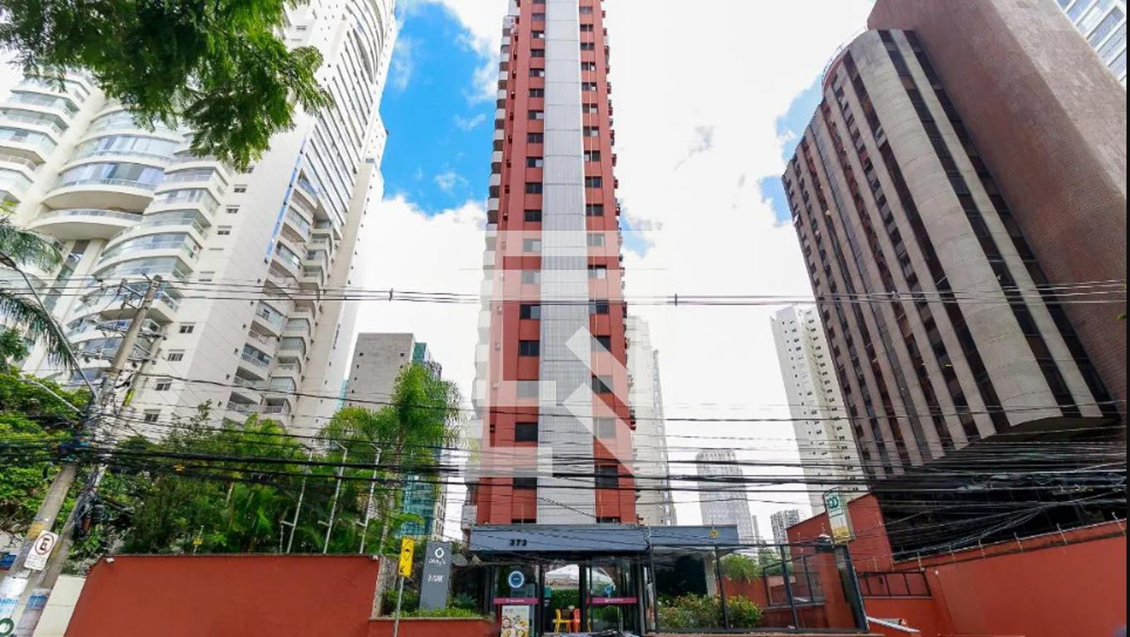 Fachada Condomínio Flat Mercure