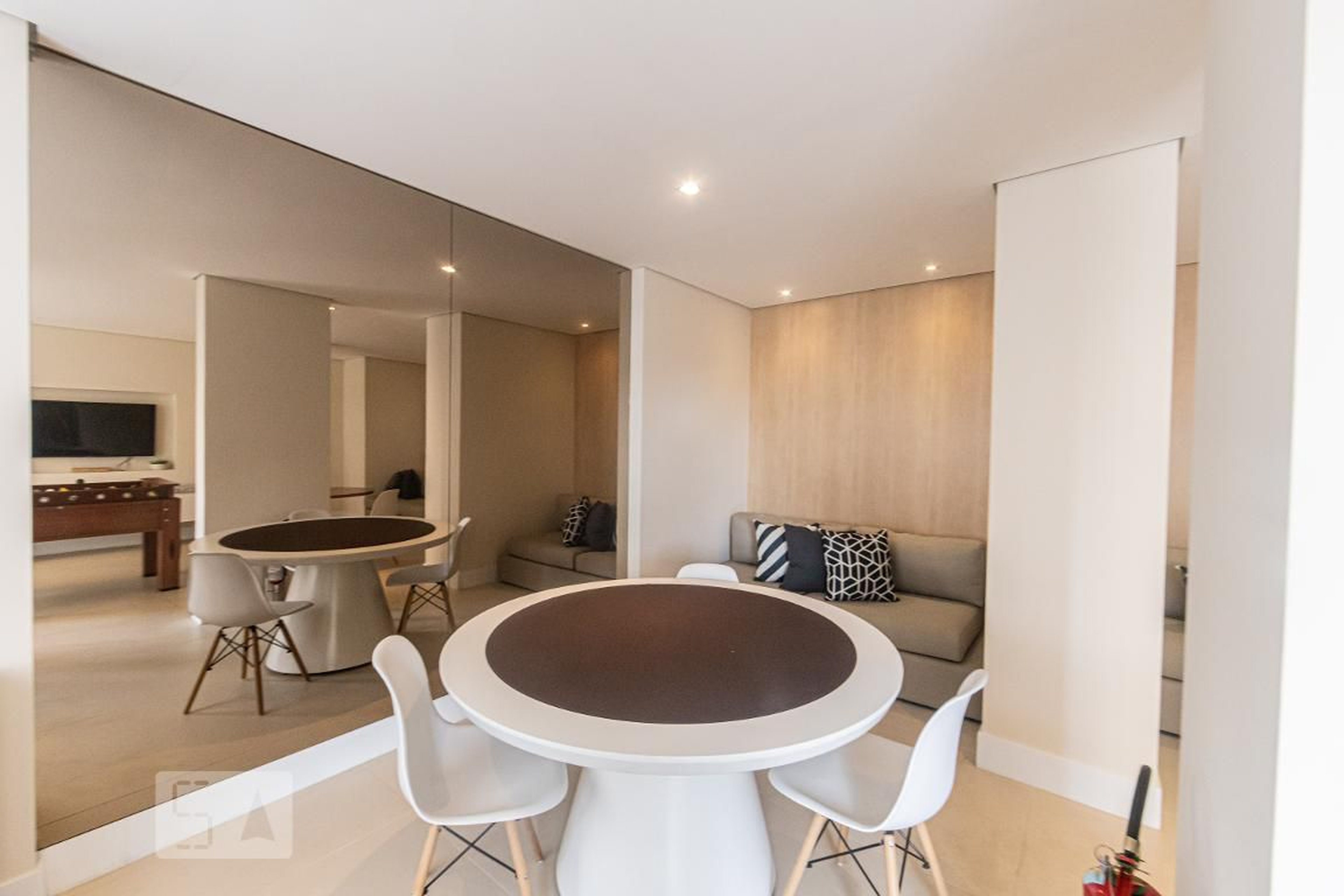 Sala de Jogos - Praça Piratininga