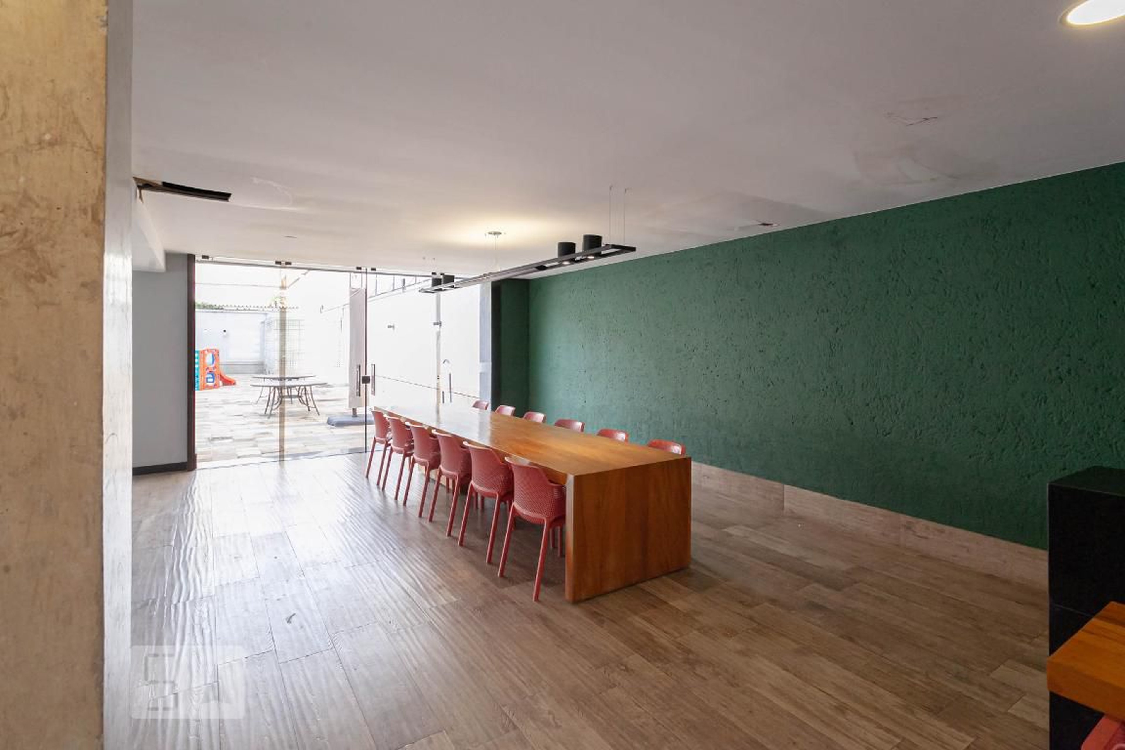 Área comum - Angelo Pedrini