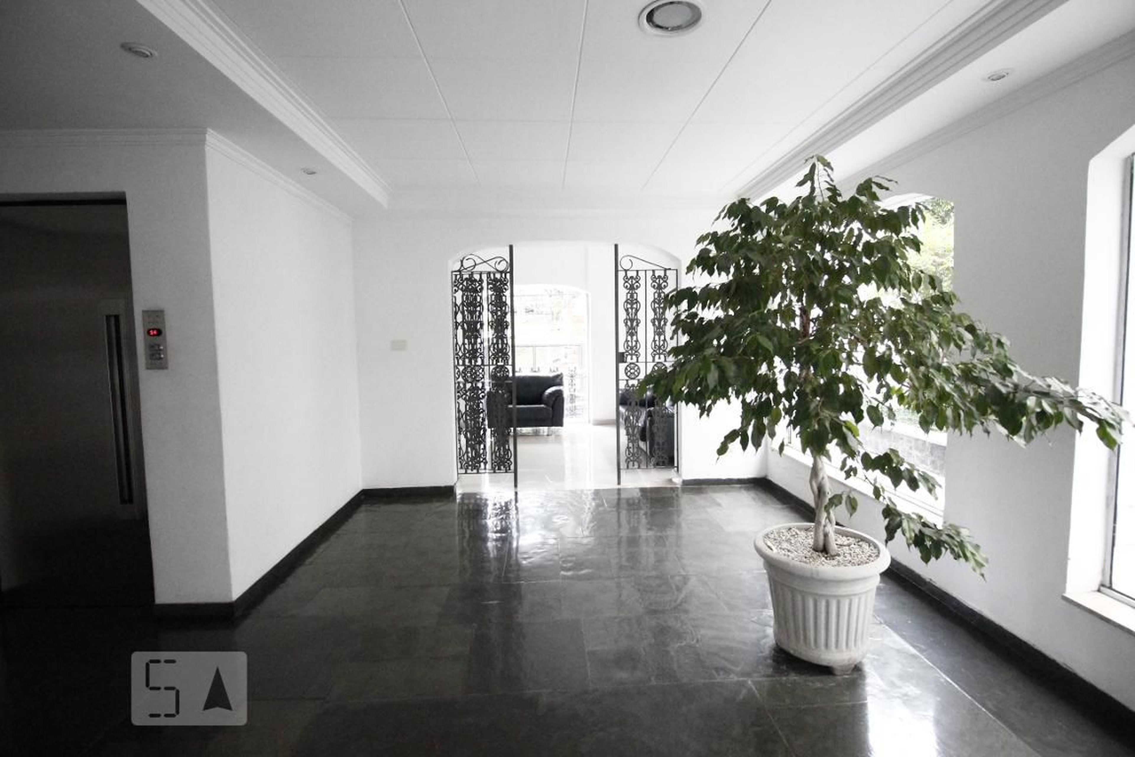 Hall - Vitória Regia