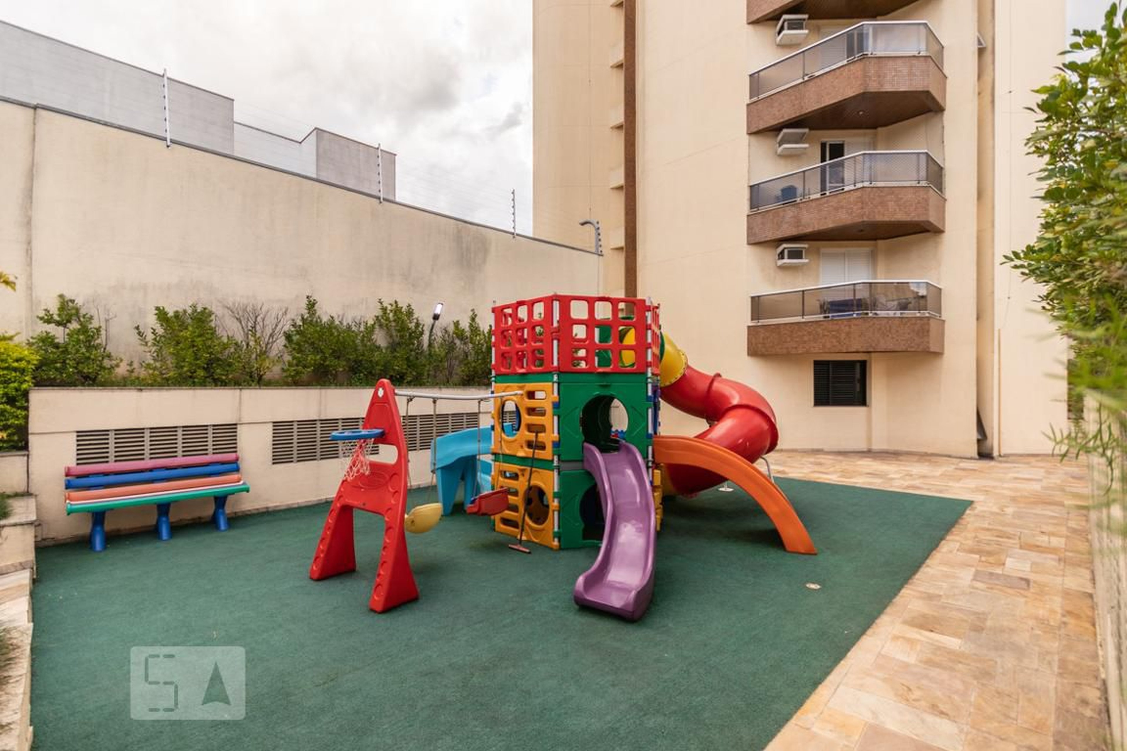 Playground - Victória