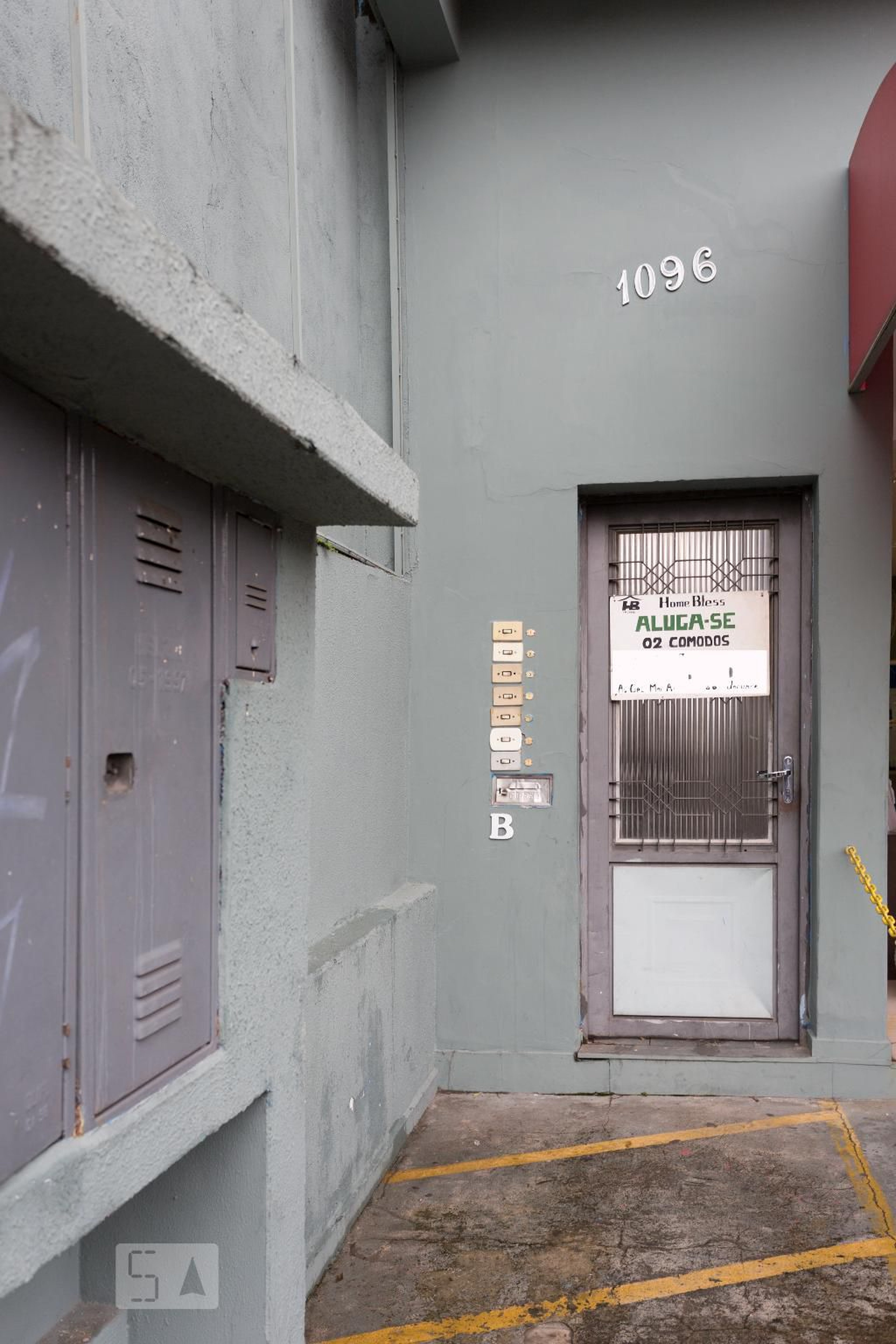 Fachada Condomínio em Rua Deputado Emílio Carlos, 1096