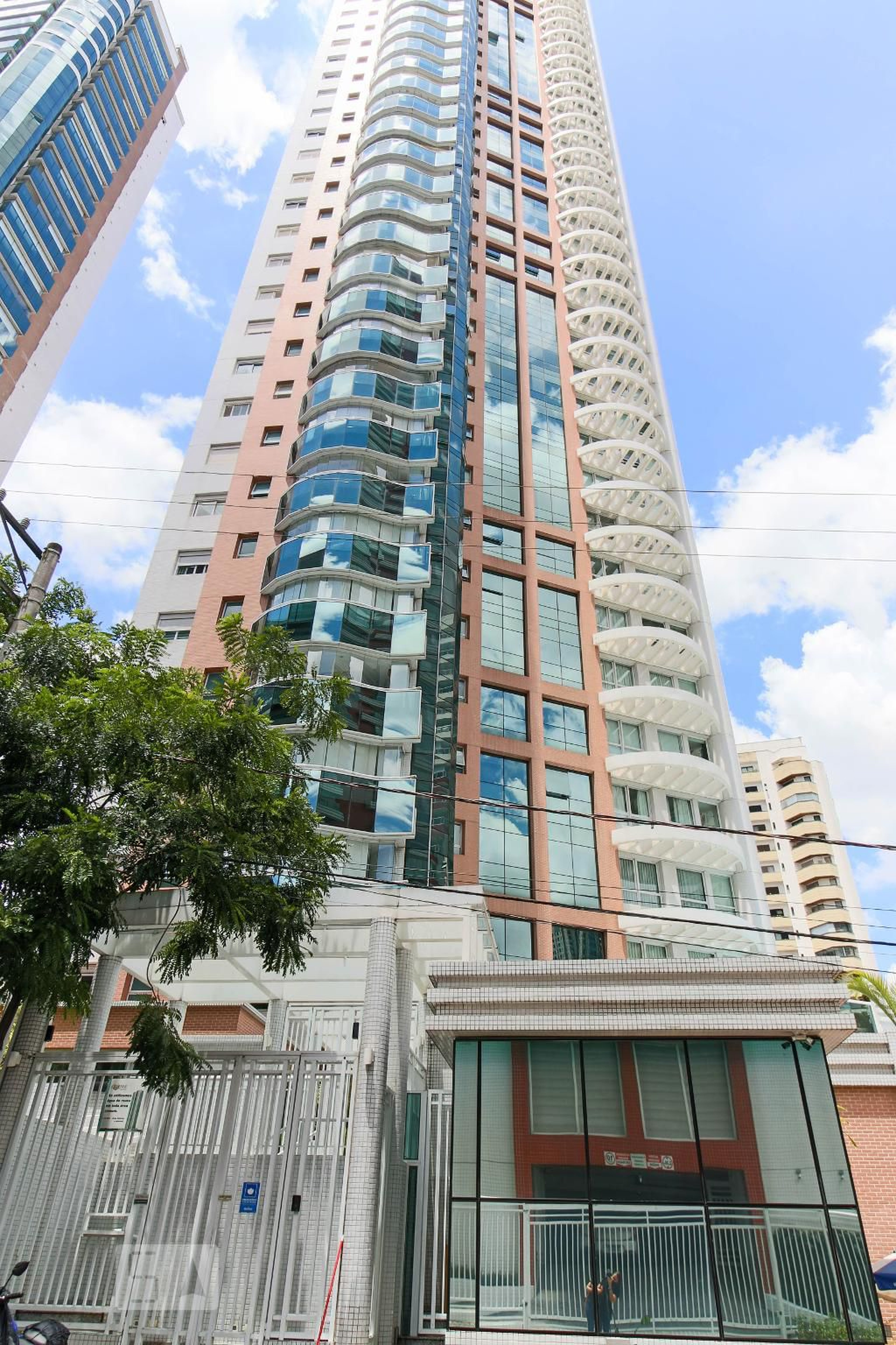 Fachada do Prédio Condomínio Katherine