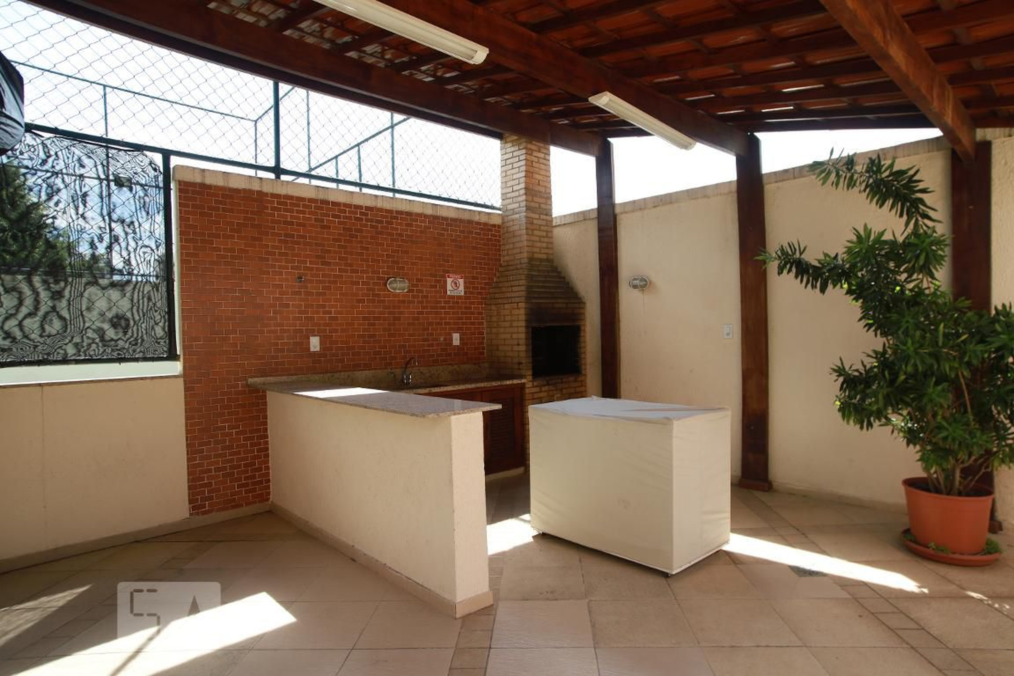 Churrasqueira 2 - Edifício Conde de Place