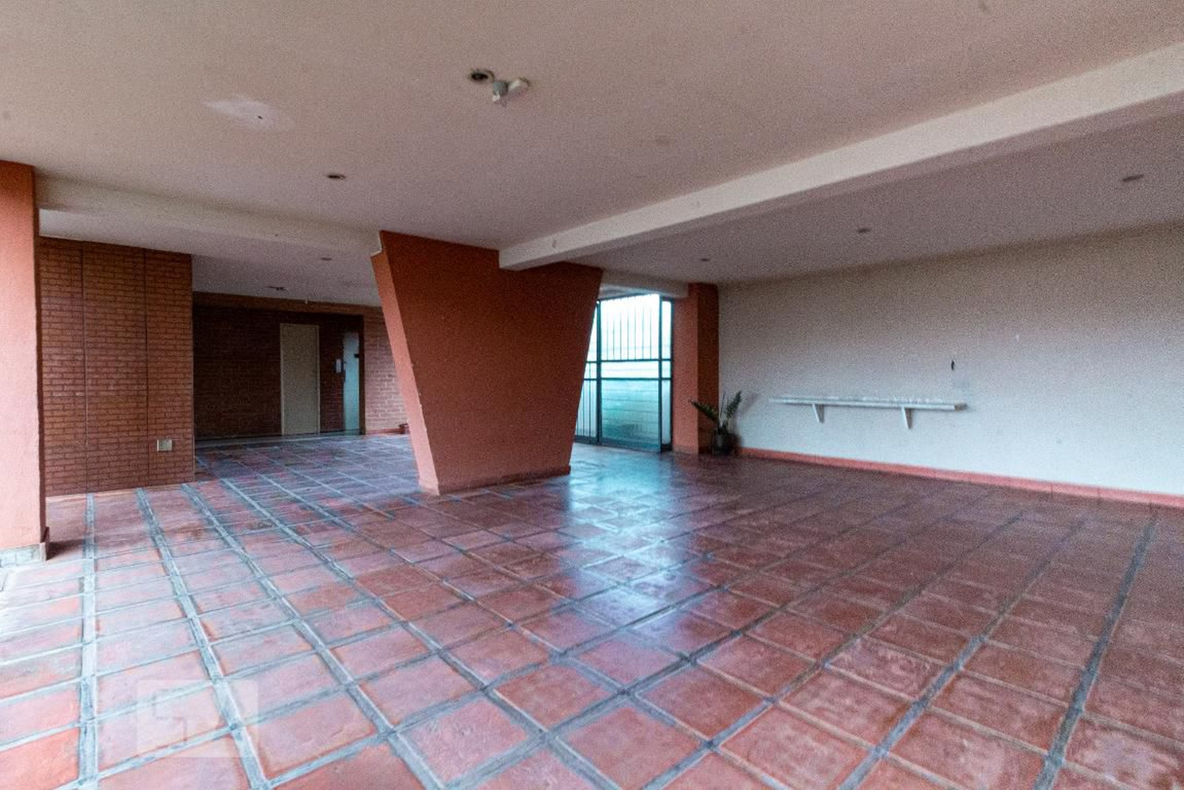 Área comum - Alabastro