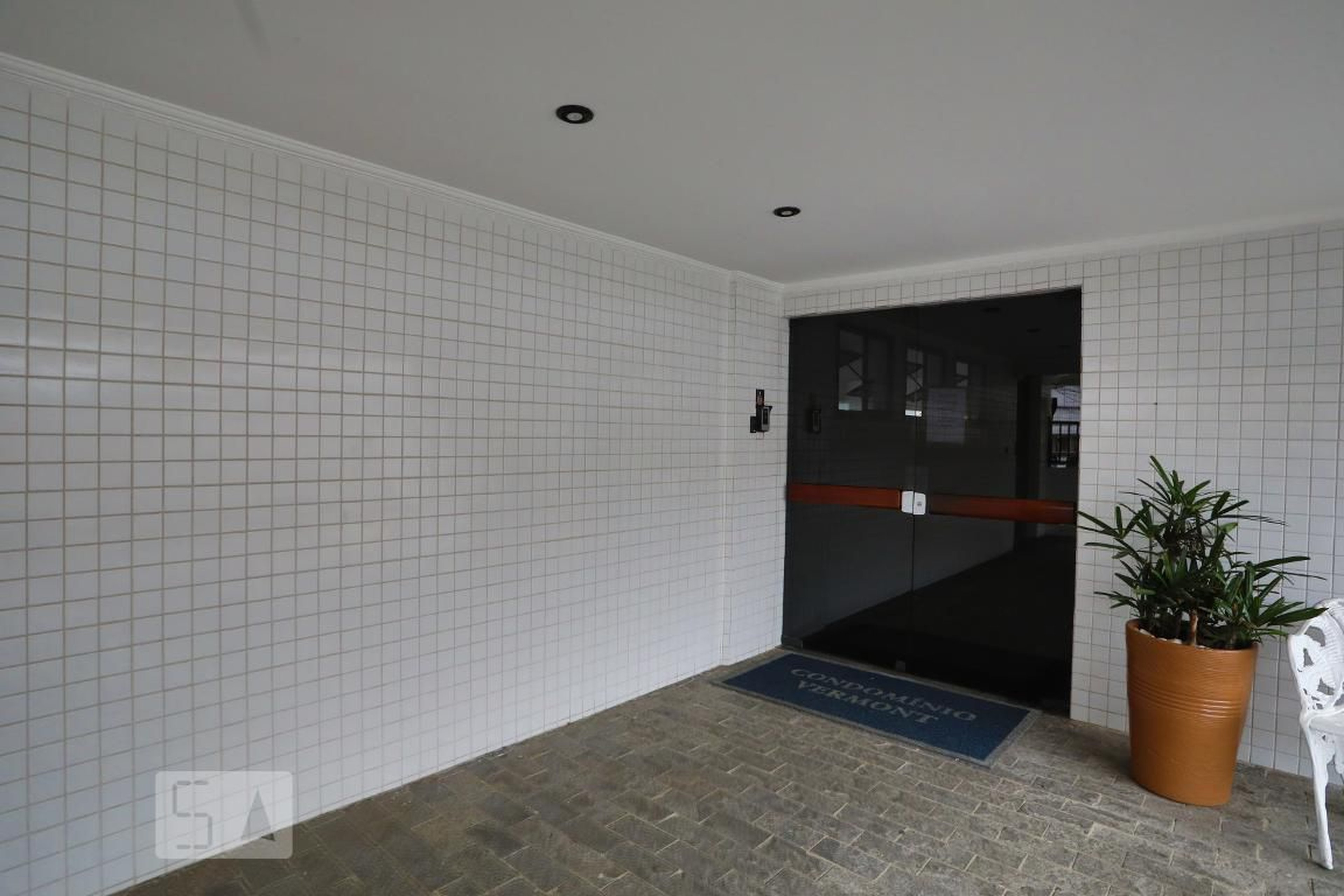 Entrada do prédio - Edifício Vermont