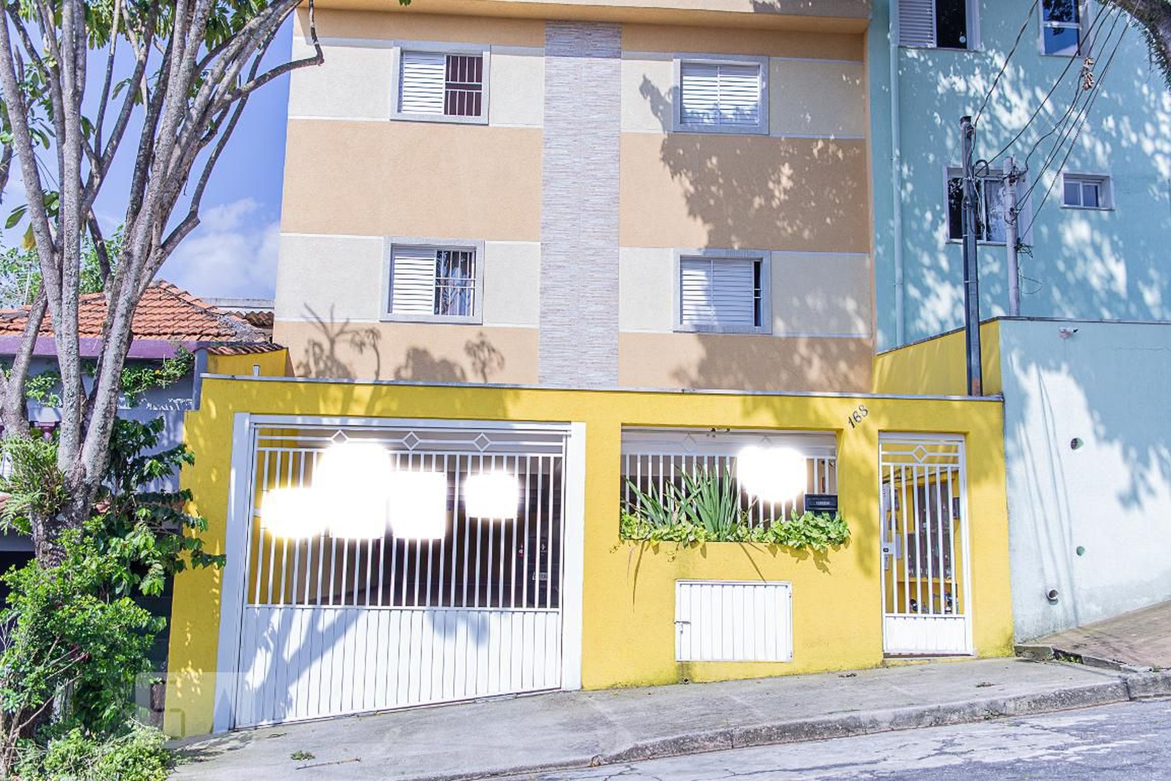 Fachada Condomínio em R. Hiroshima, 168