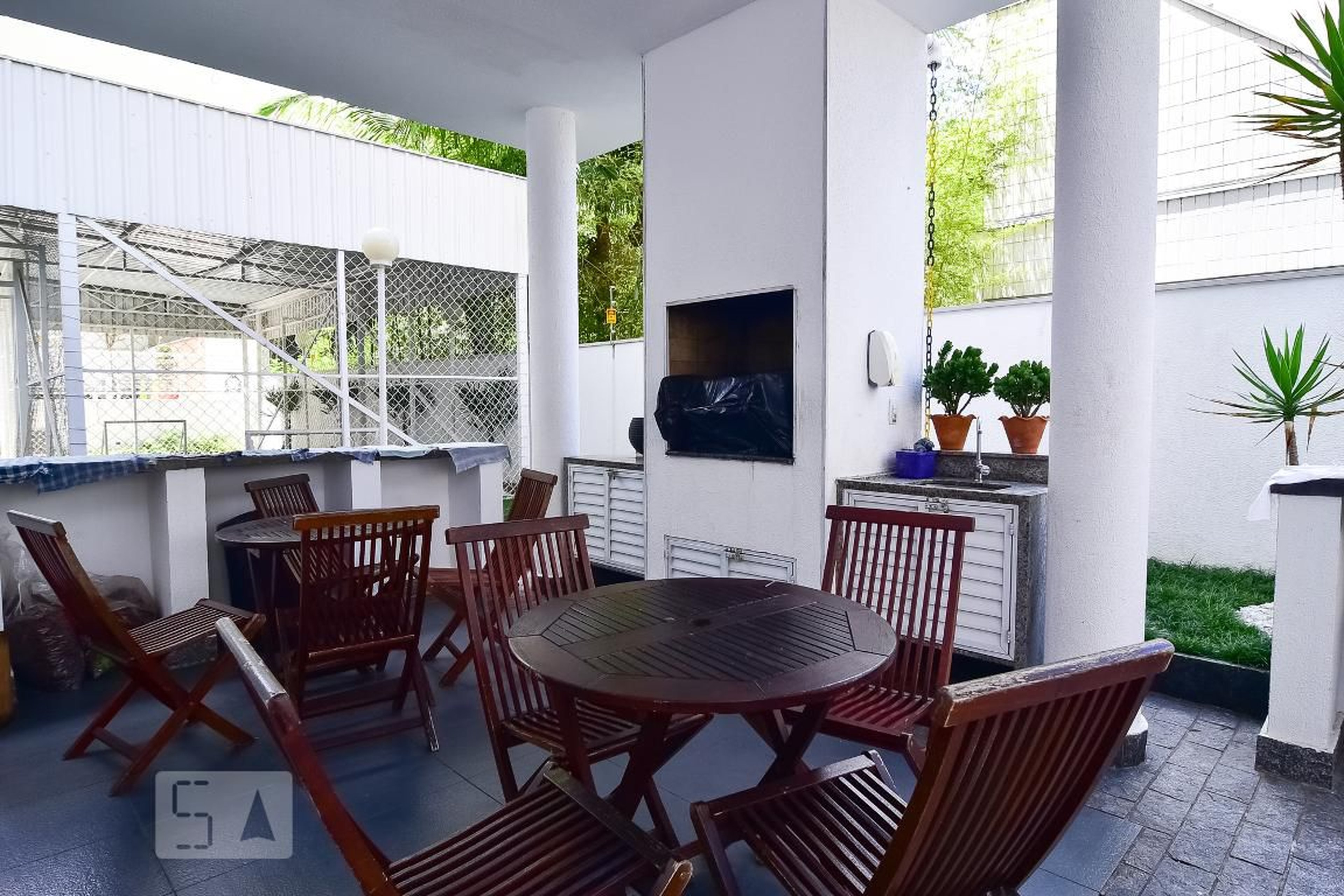 Churrasqueira - Edifício Barcelona