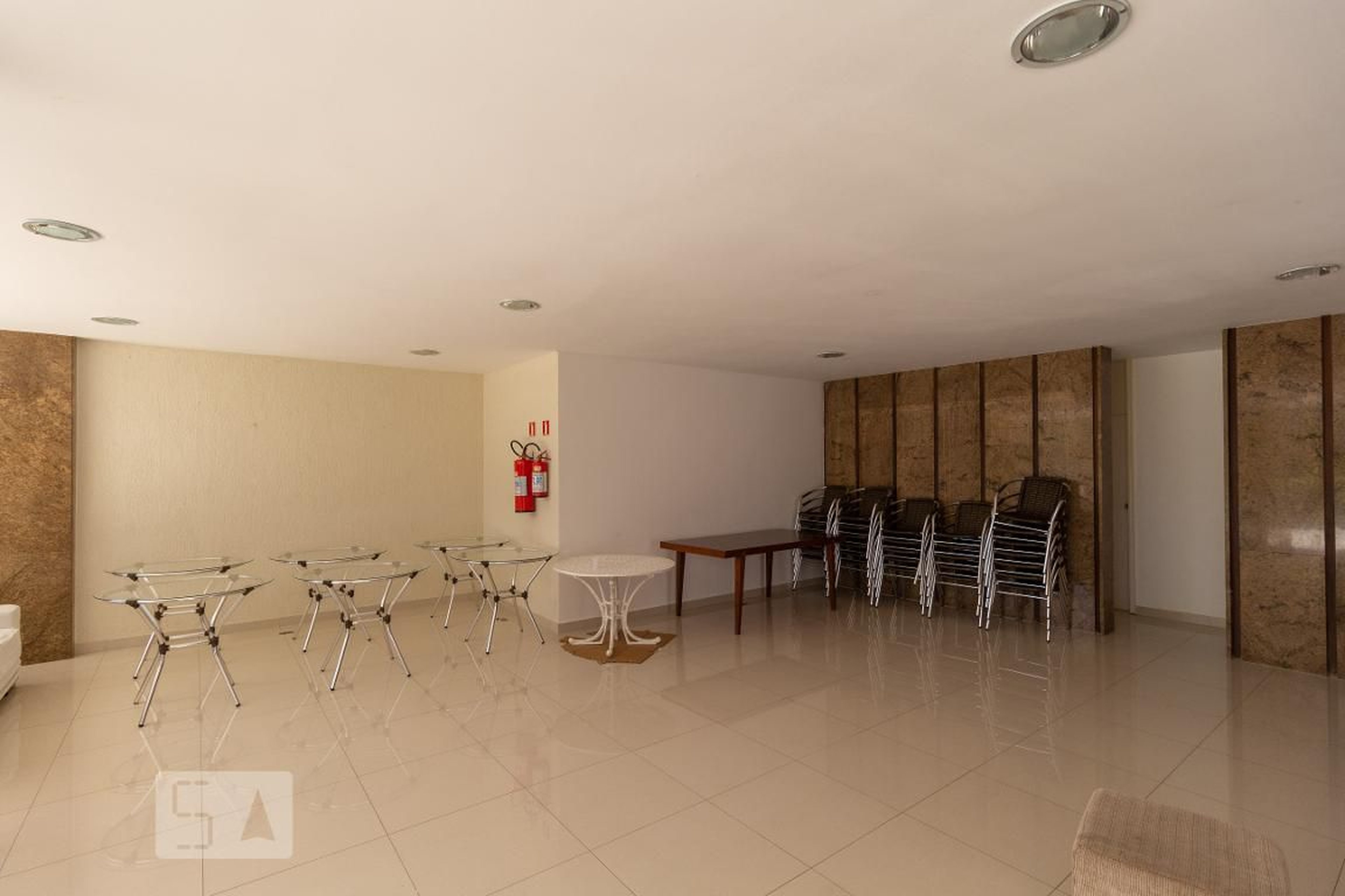 Hall - Maison Bois de Boulogne