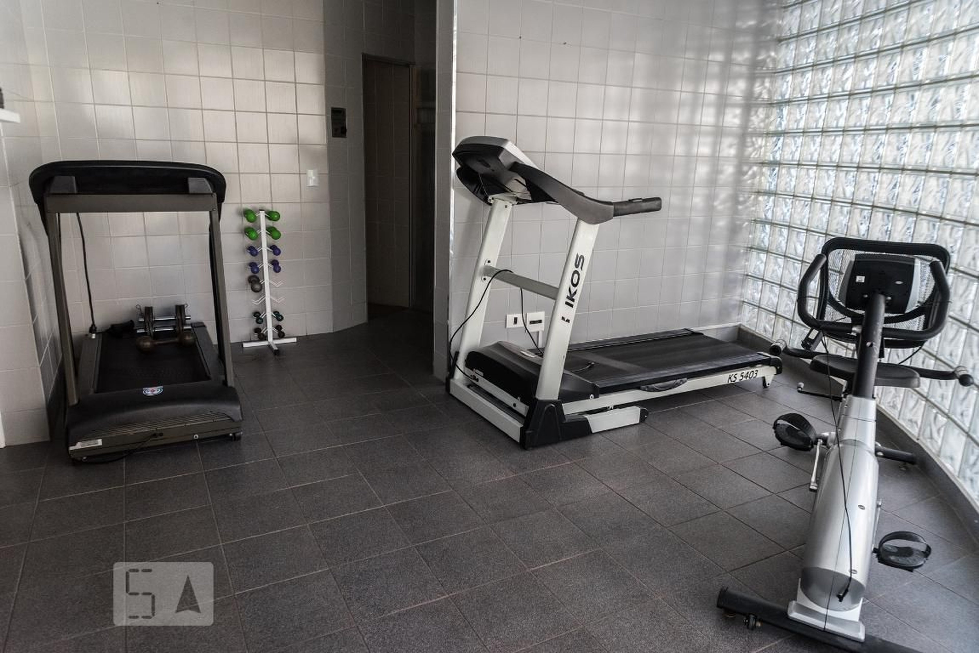 Academia - Edifício Jardim de Chaumont