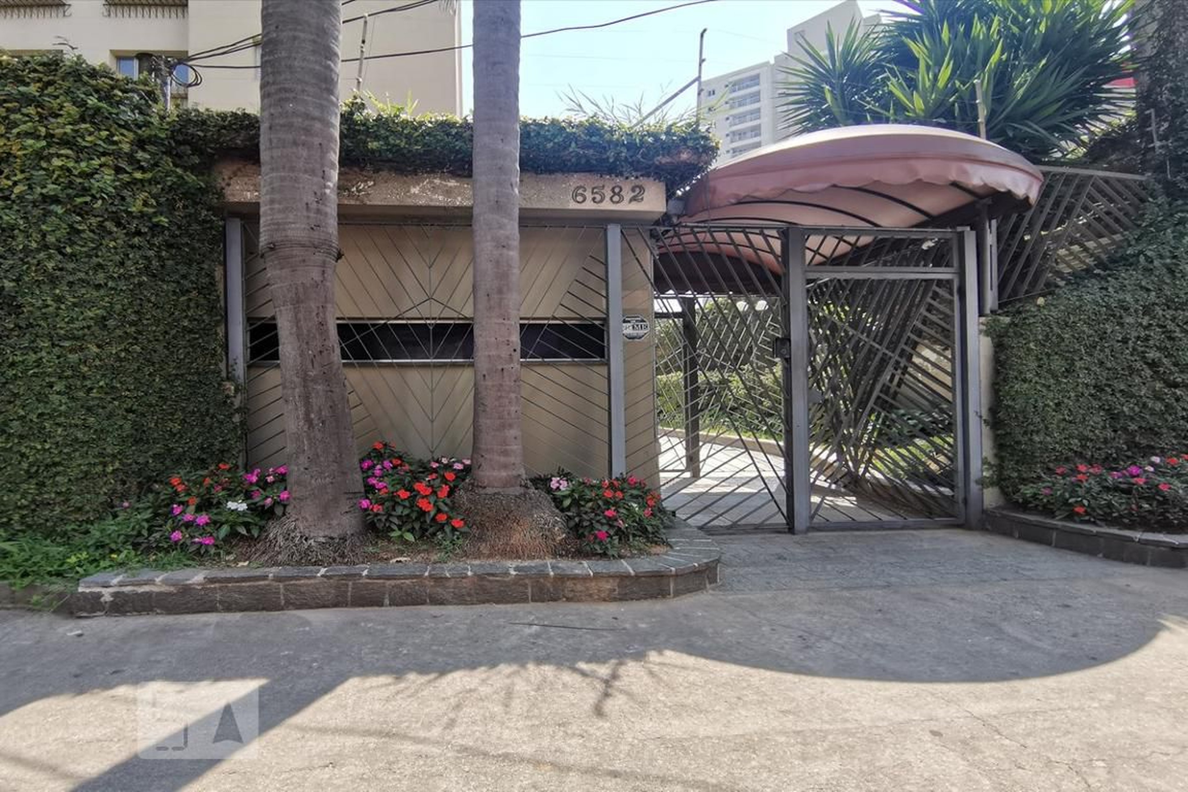 Fachada do Condomínio Condomínio Morumbi Garden