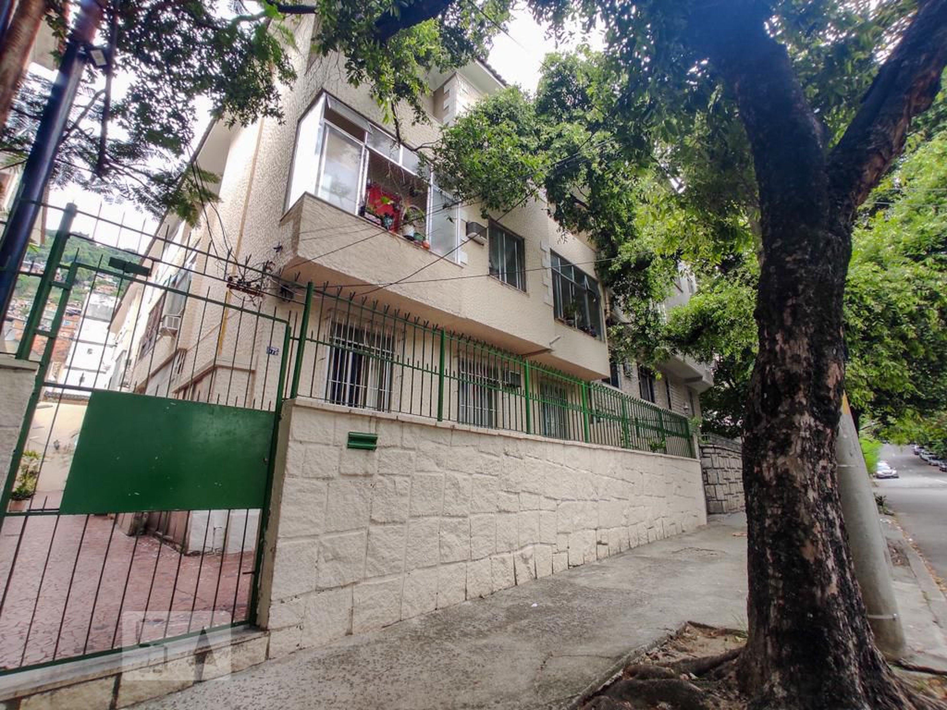 Fachada Edifício Dona Henriqueta