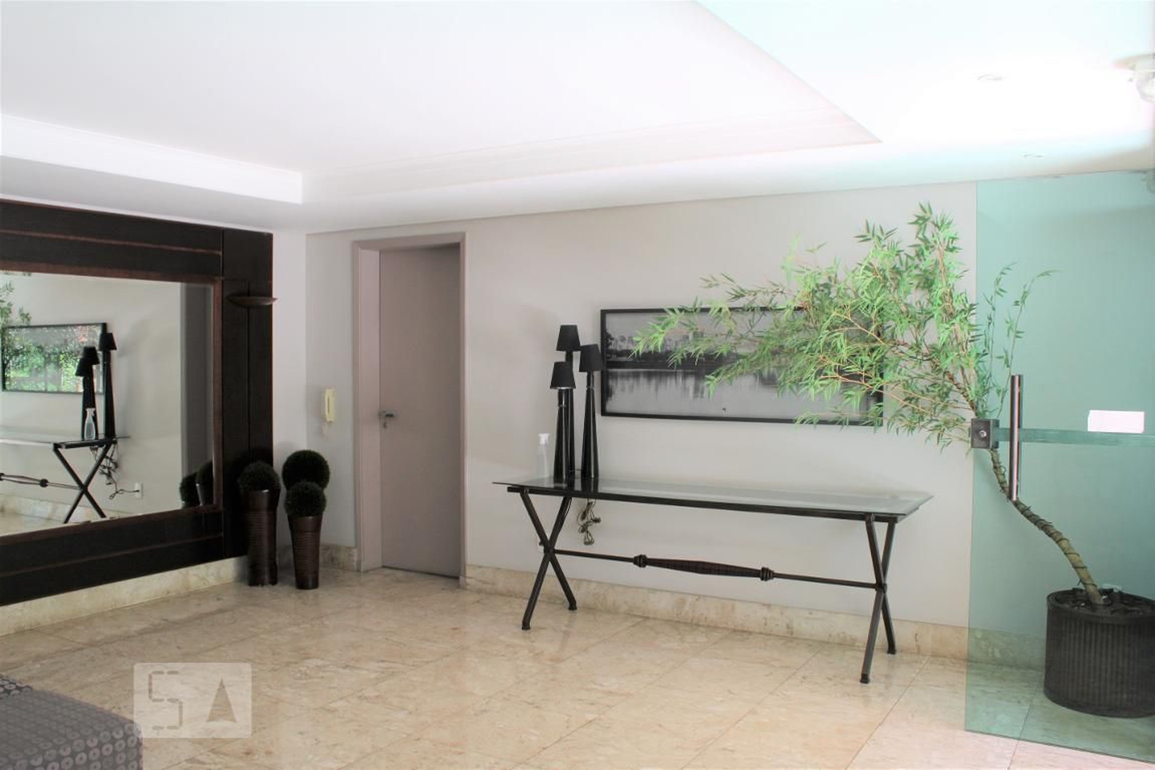 Hall social - Square Tower