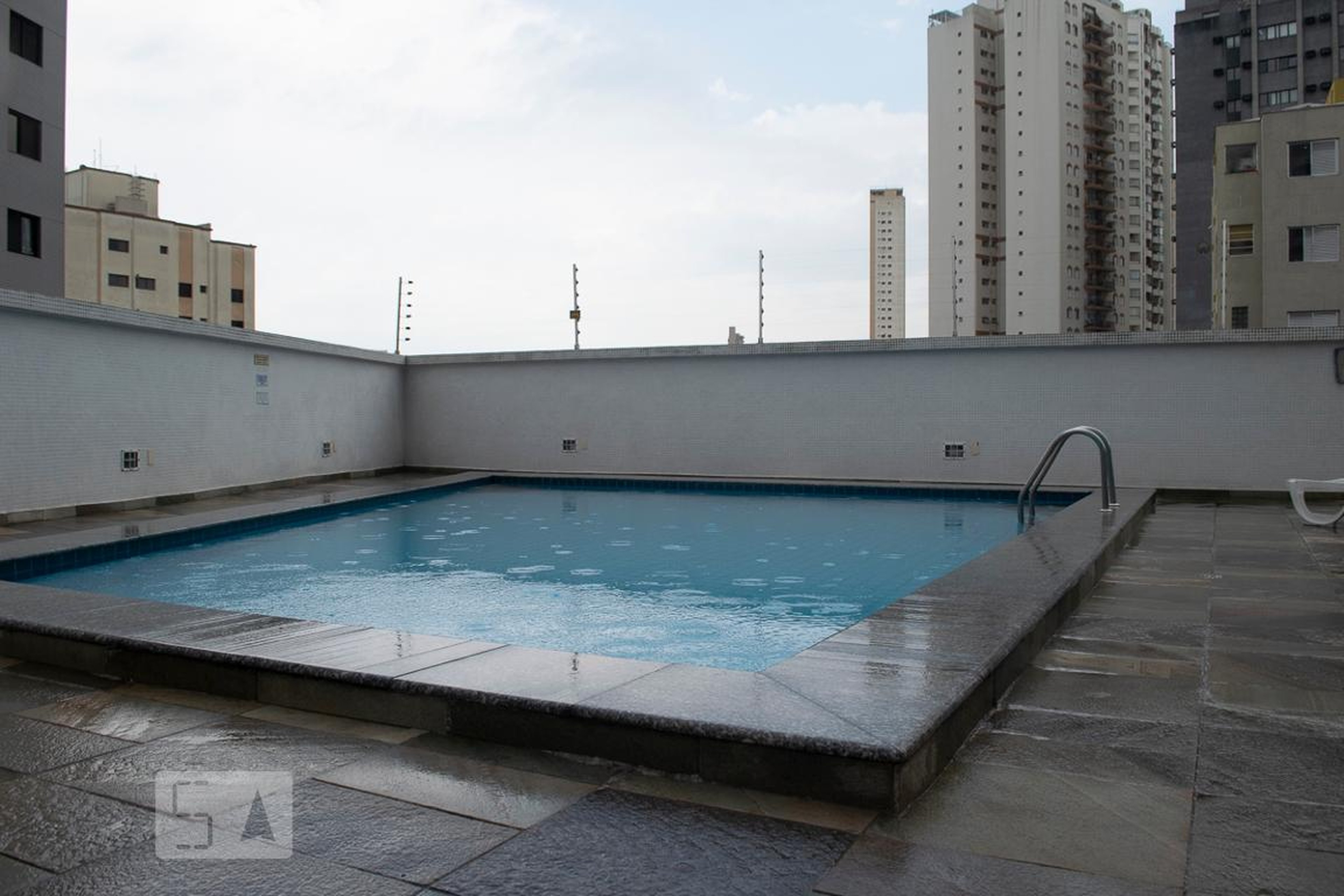 piscina - Edifício Lamellas