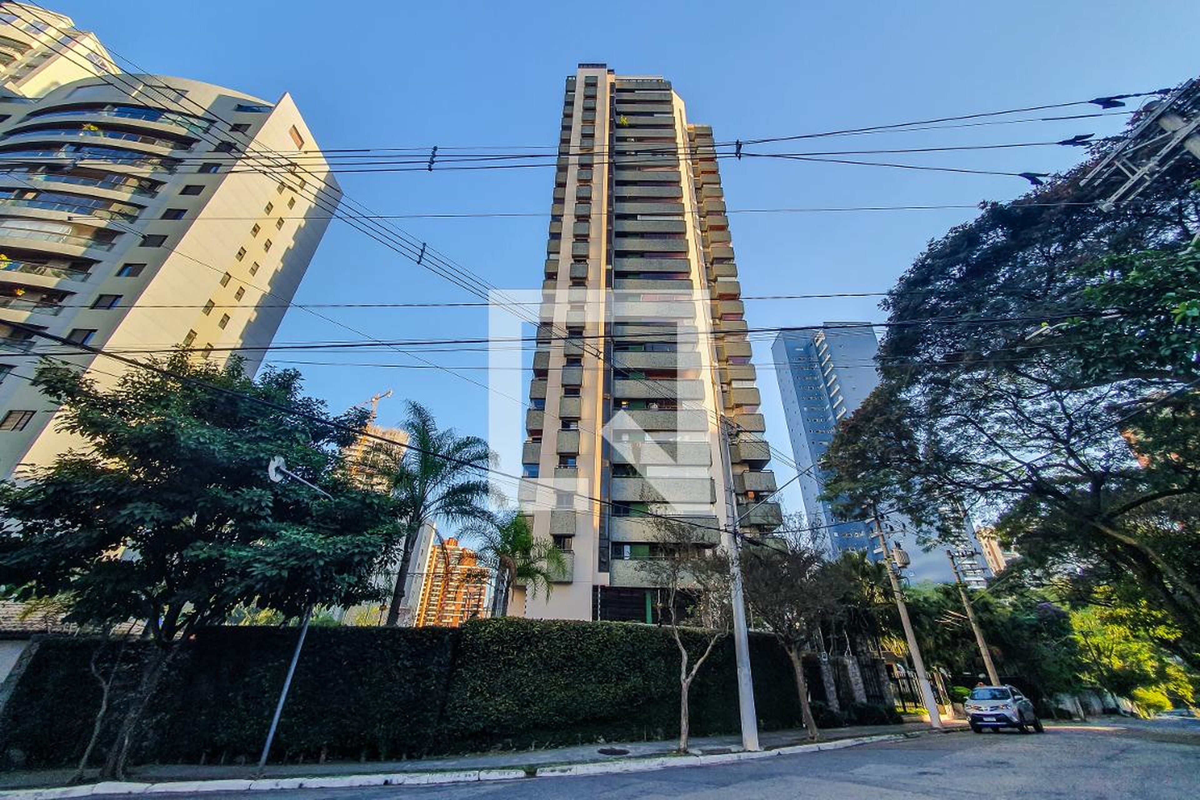 Fachada do Prédio Condomínio Maison Blanche