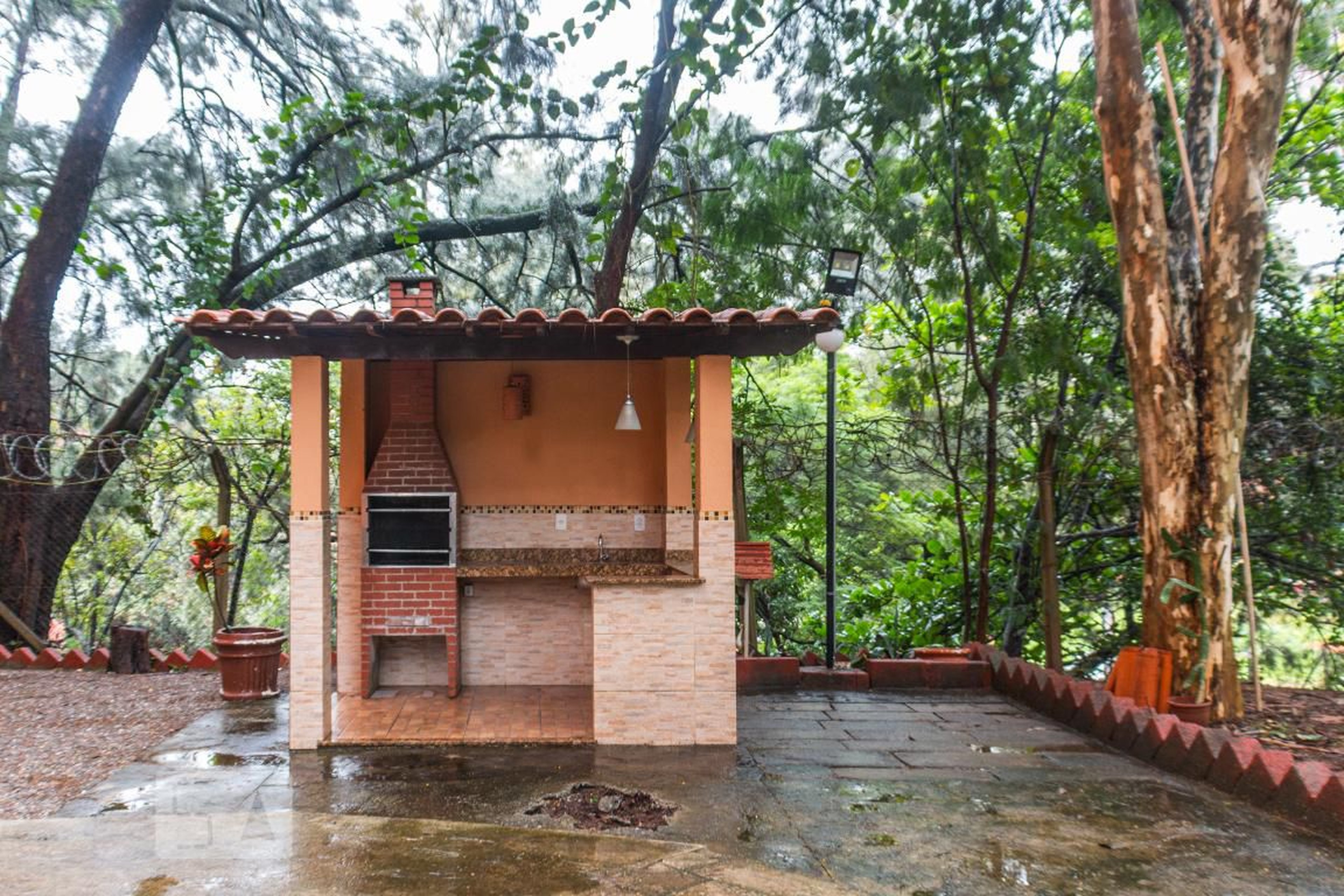 Churrasqueira - Edifício Conjunto