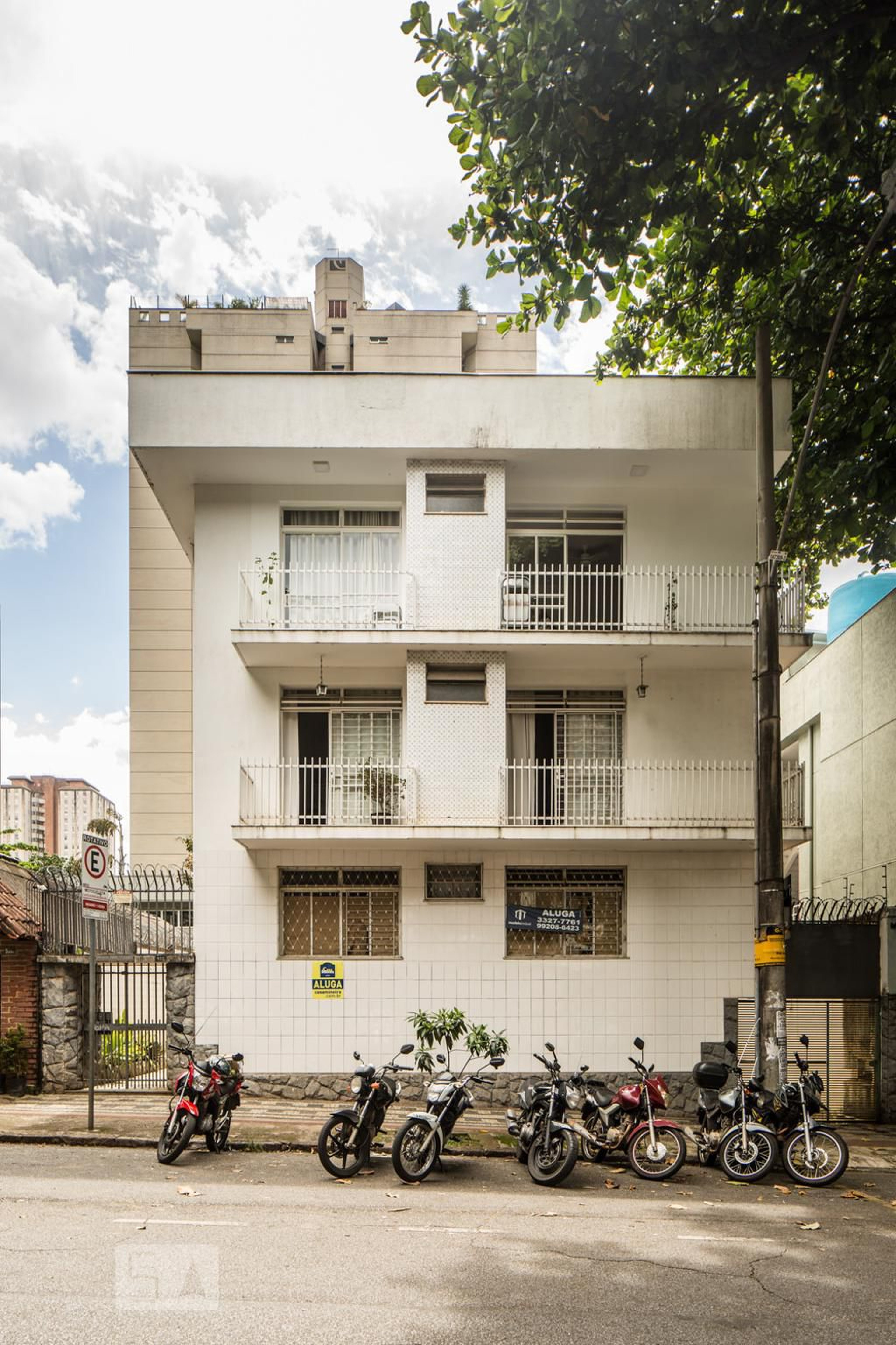 Fachada Edifício Dona Leocadia