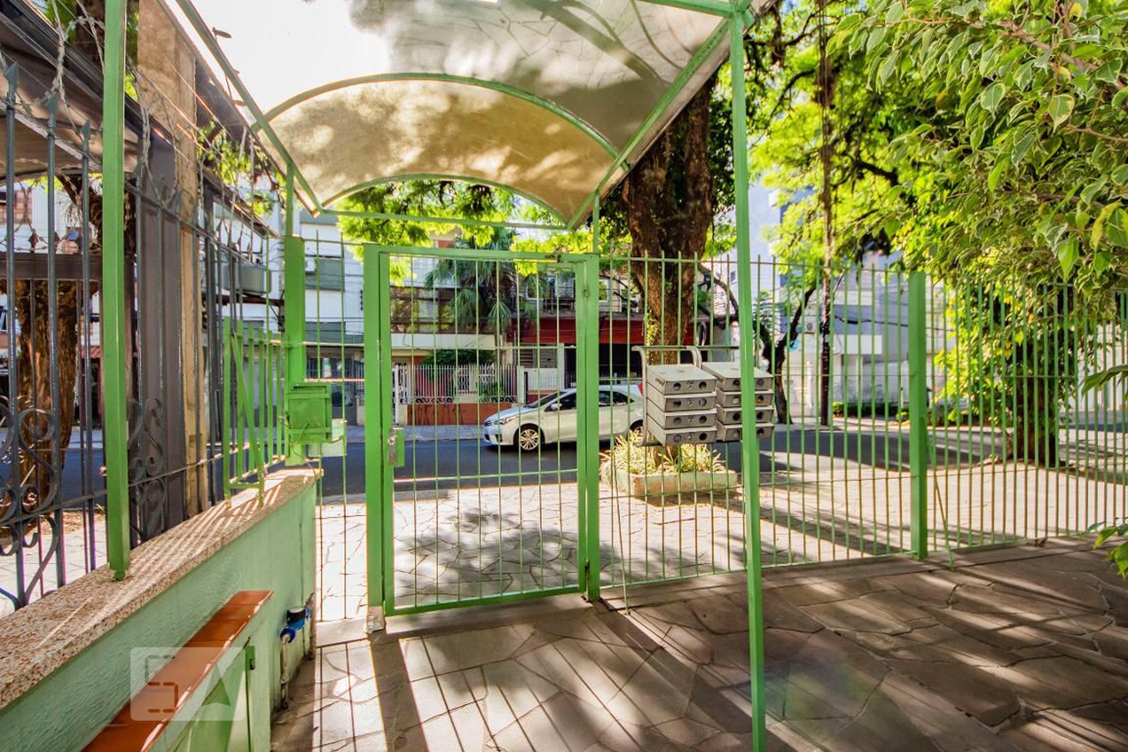 Fachada do Condomínio Condomínio em Ed. Lapa, Rua Garibaldi