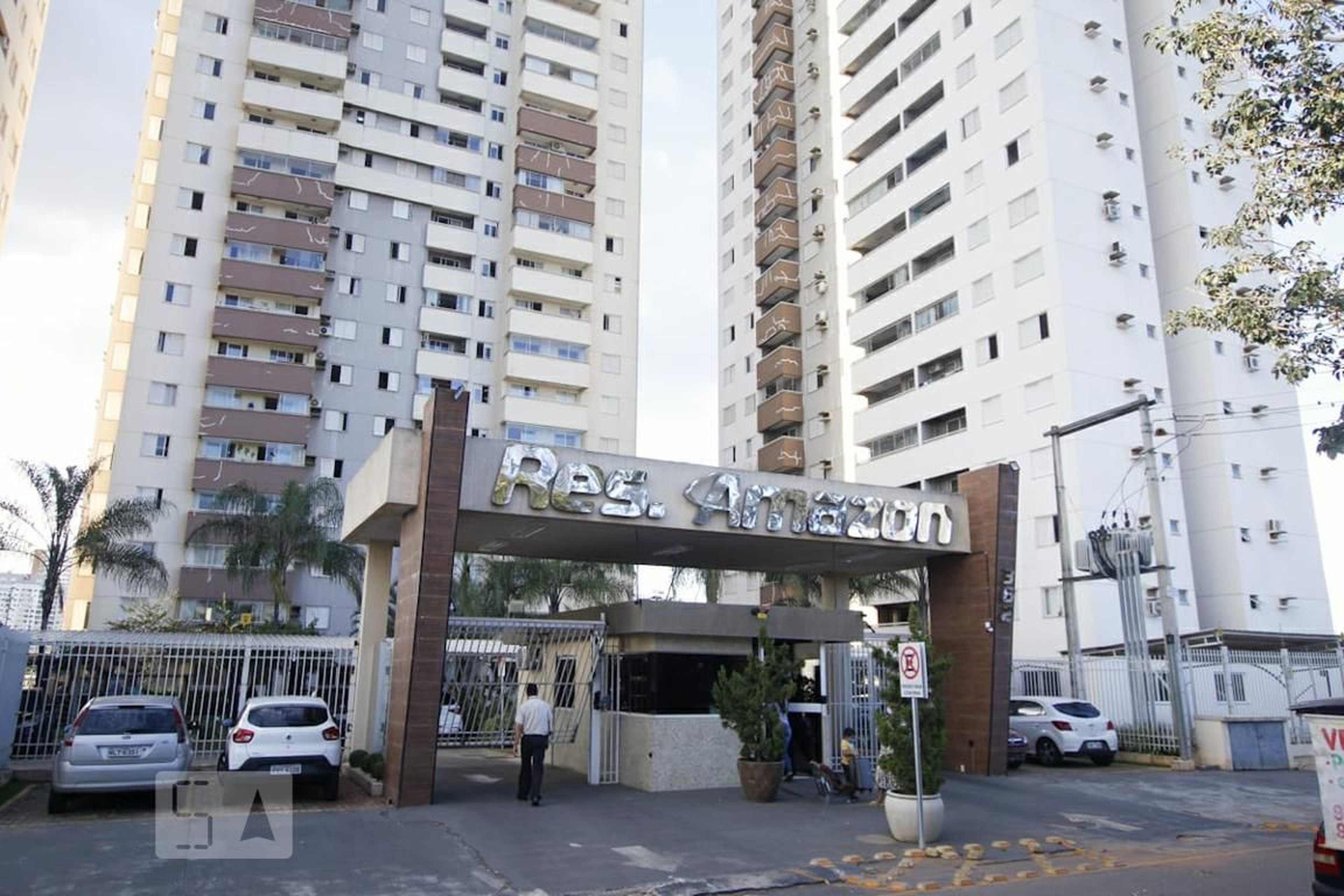 Fachada Residencial Amazon