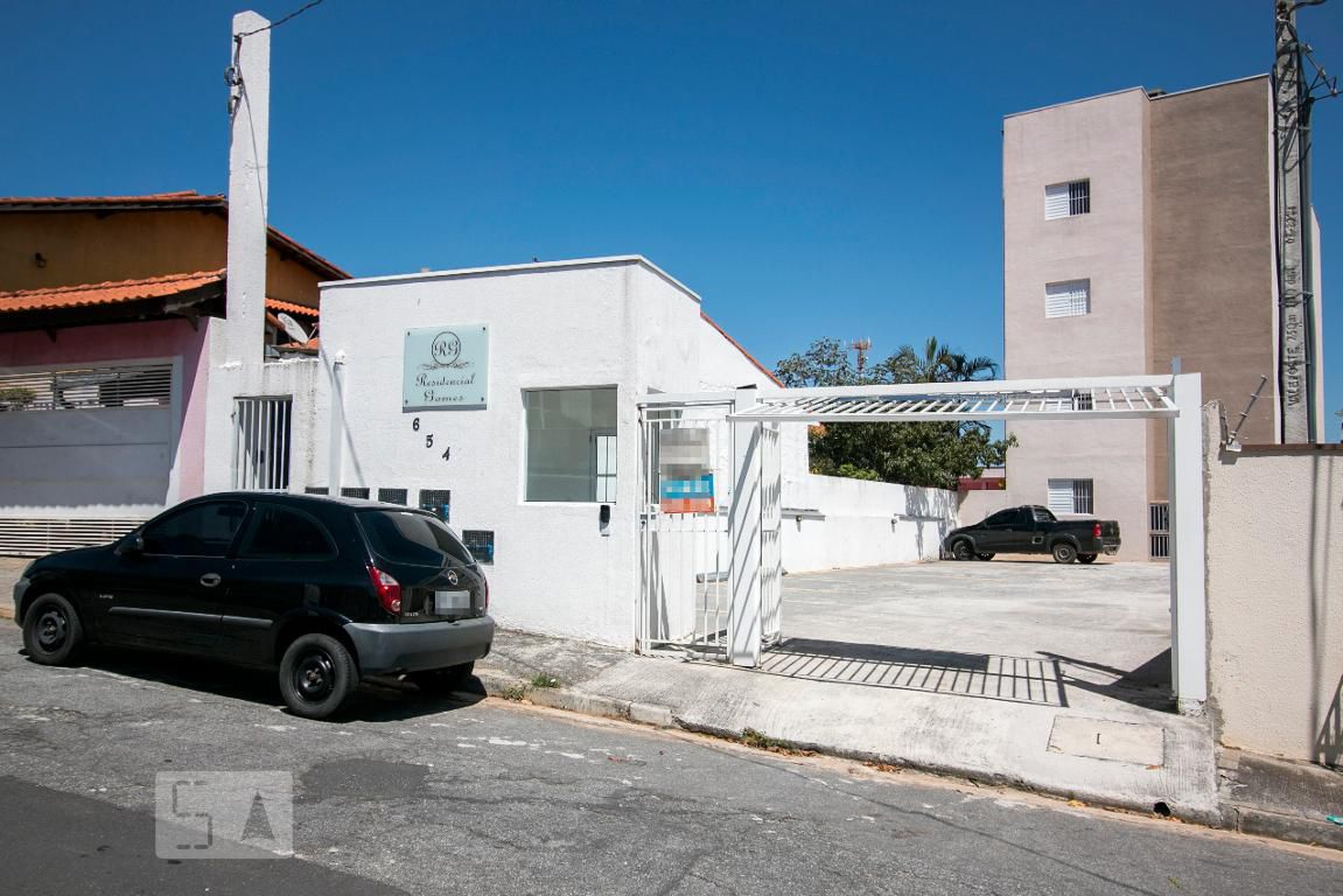 Fachada do Condomínio Residêncial Gomes