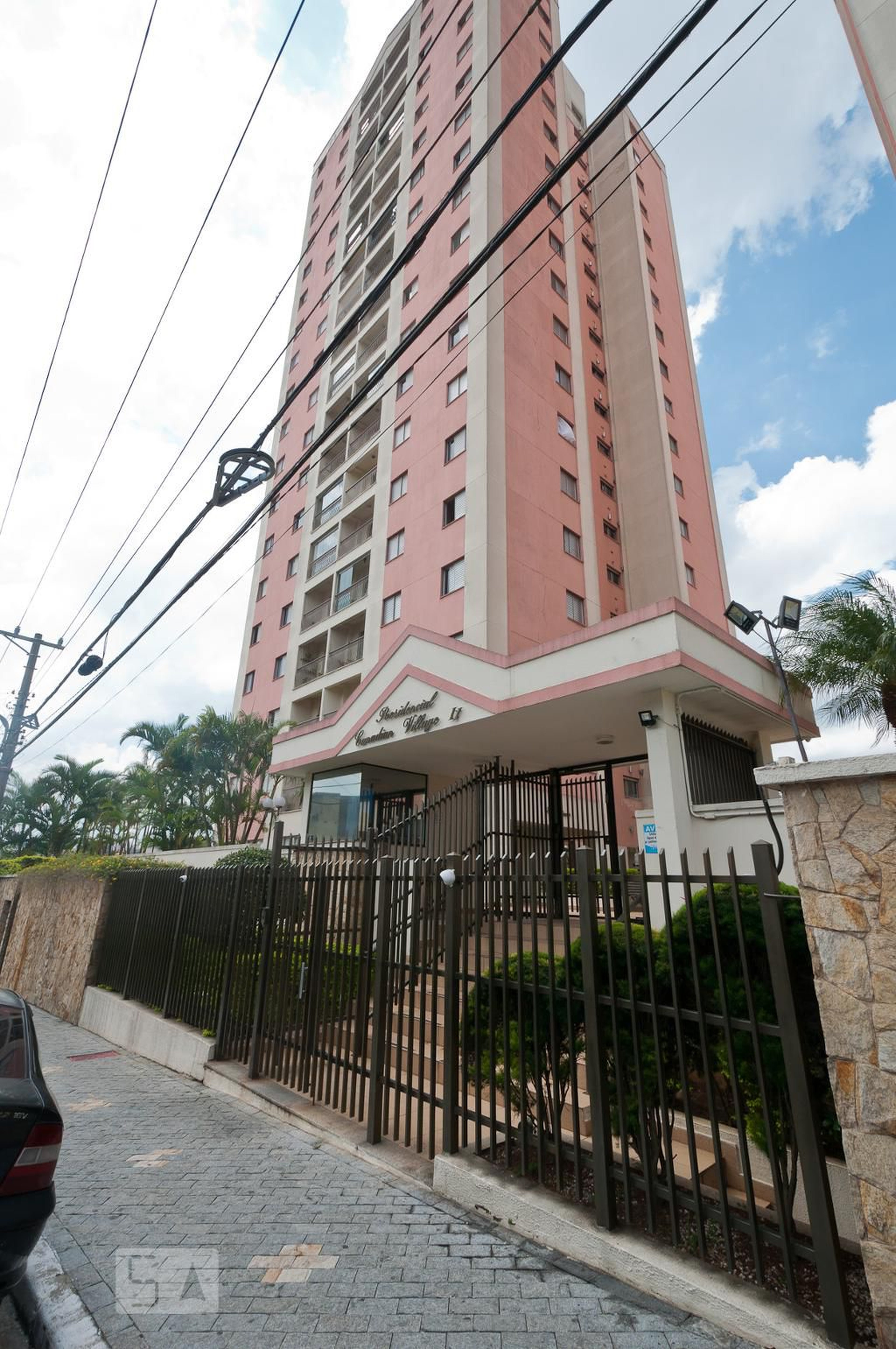 Fachada do Condomínio Residencial Canadian Village II