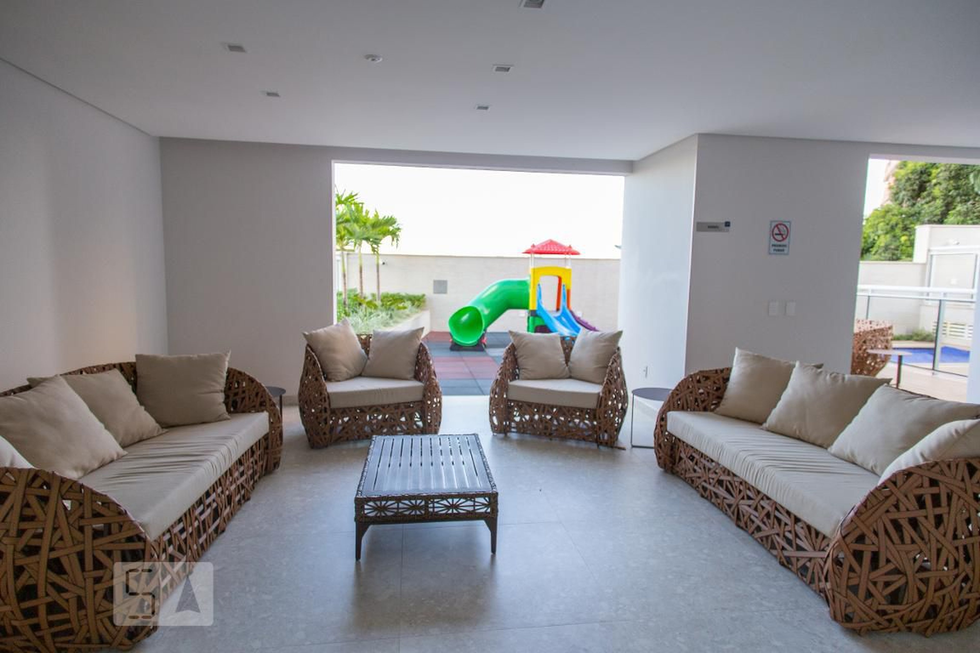 Área Comum Condomínio Chateau Provence