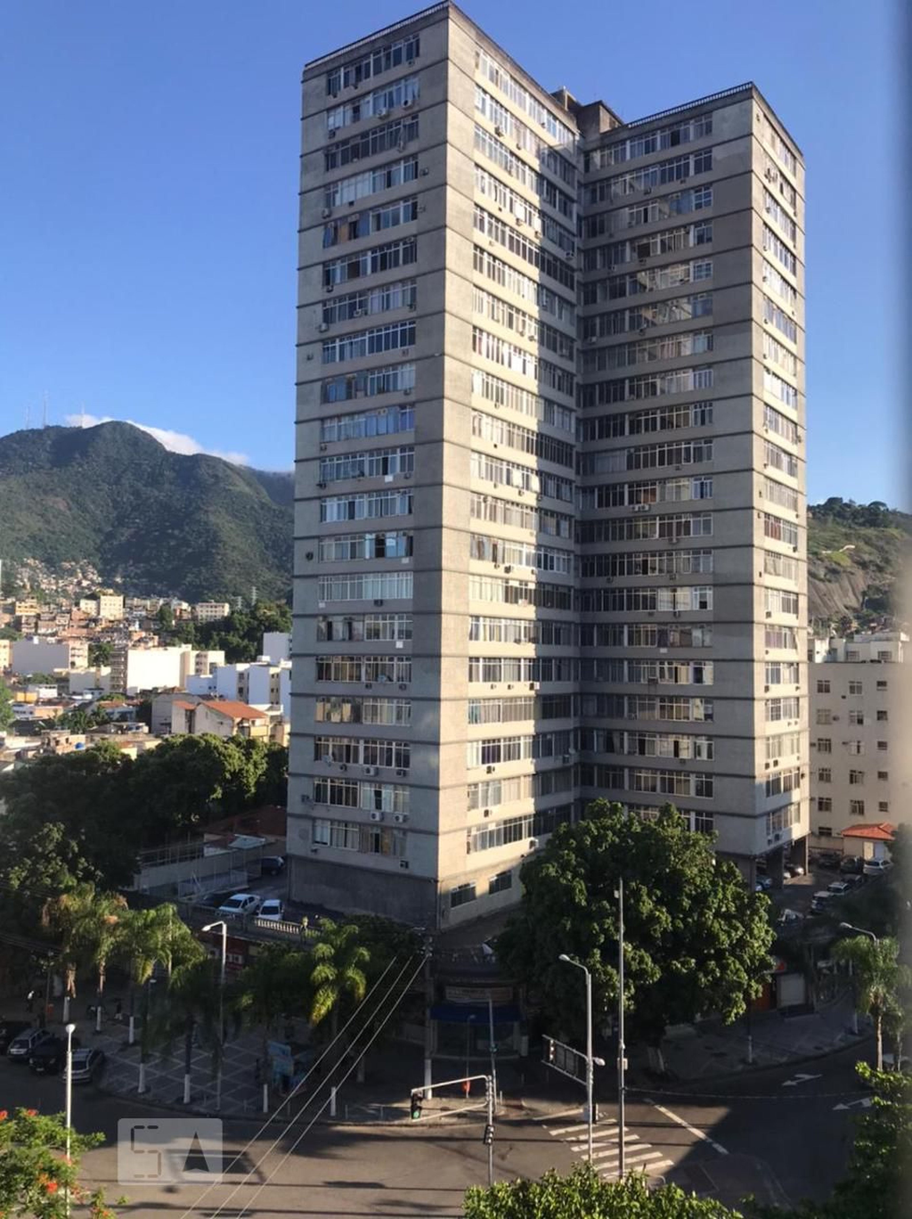 Fachada do Condomínio Condomínio San Remo