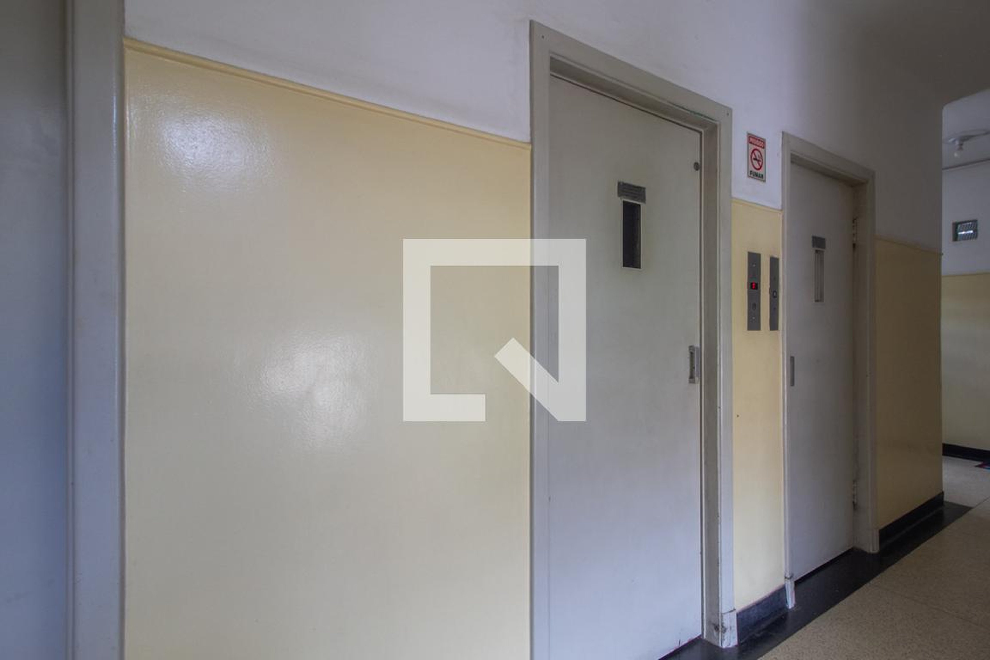 Área Comum - Edifício Século XX