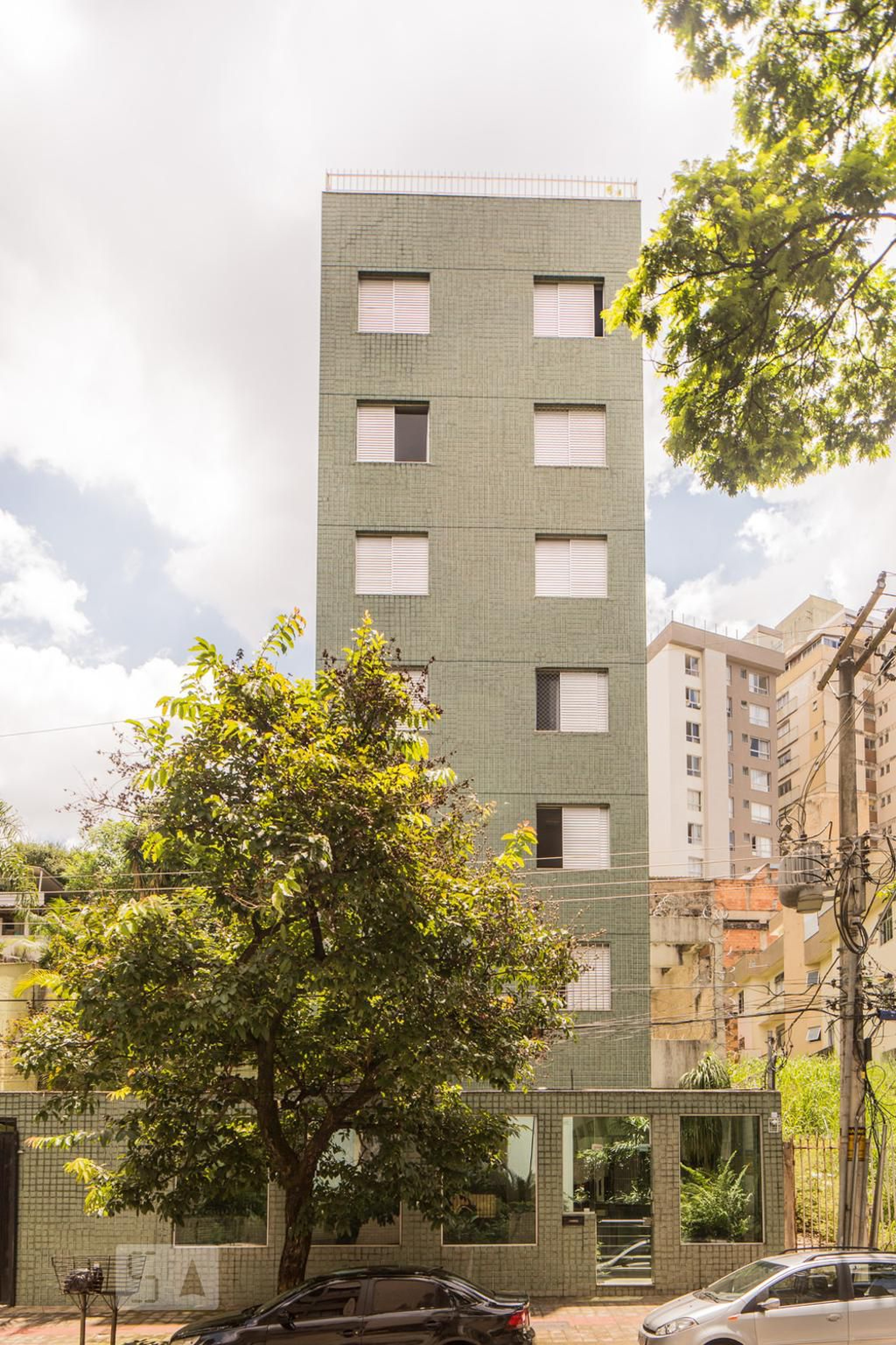 Fachada Condomínio em Rua Santo Antônio do Monte, 680