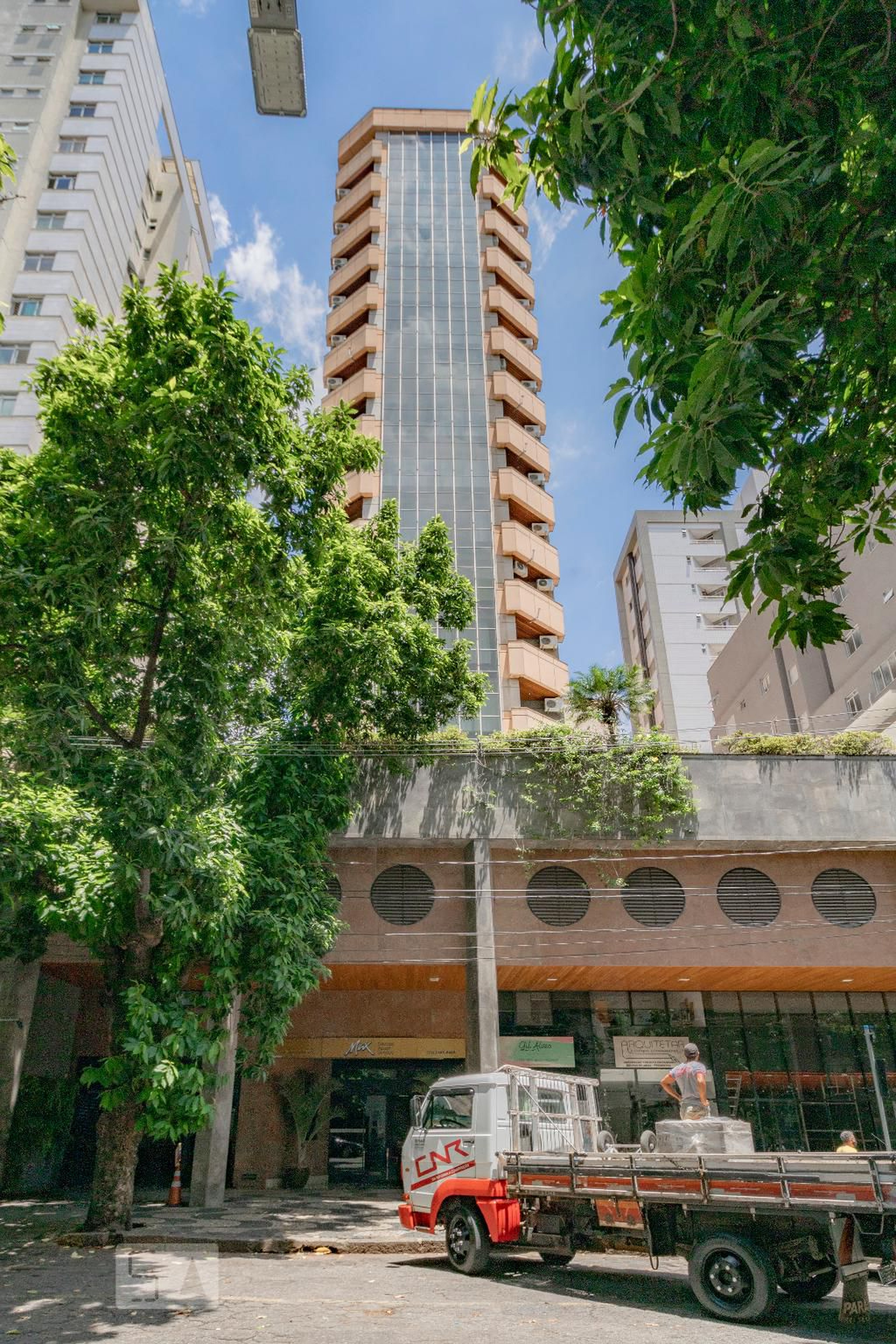 Fachada Edifício Max Apart Service