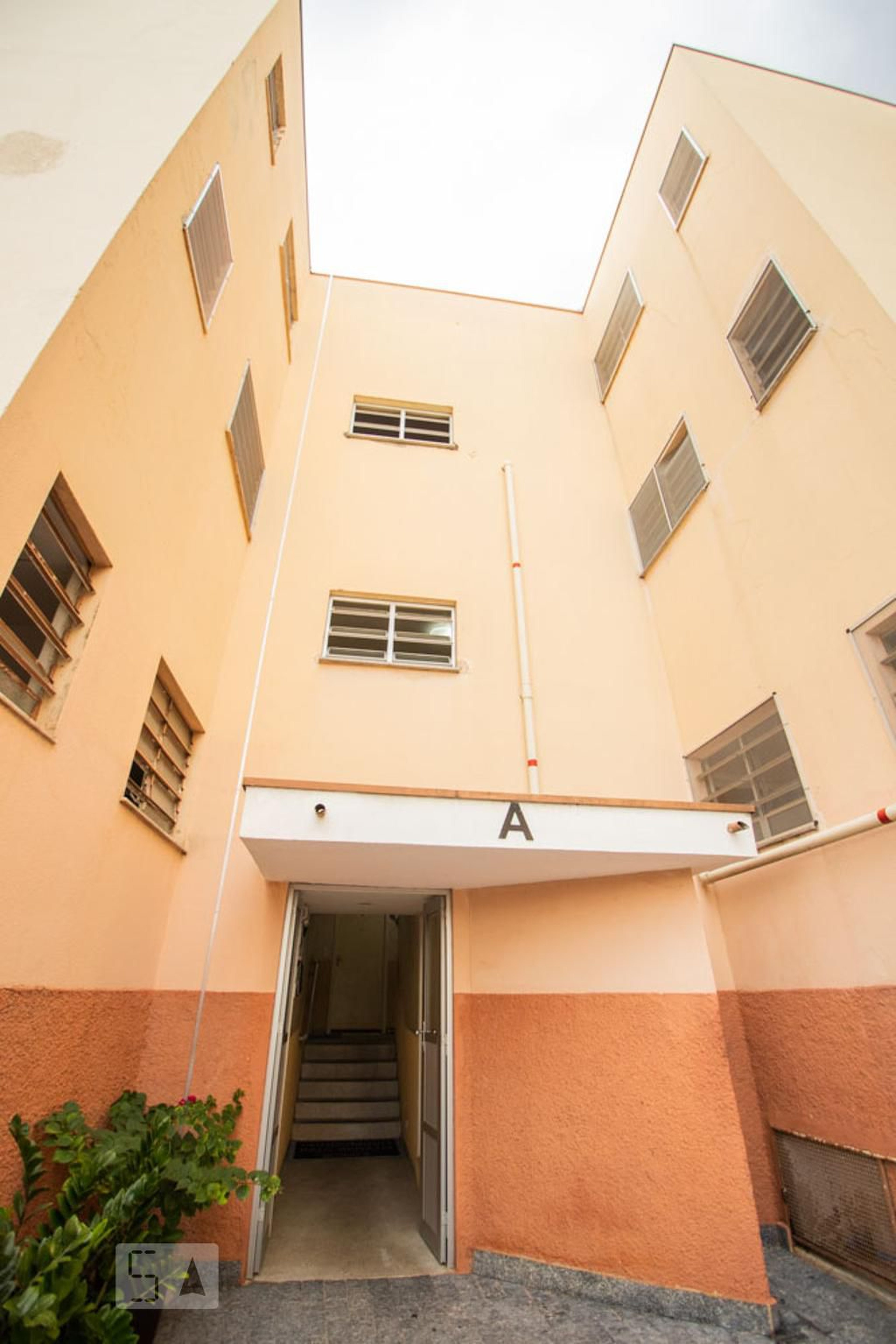 fachada Condomínio Raul Renato