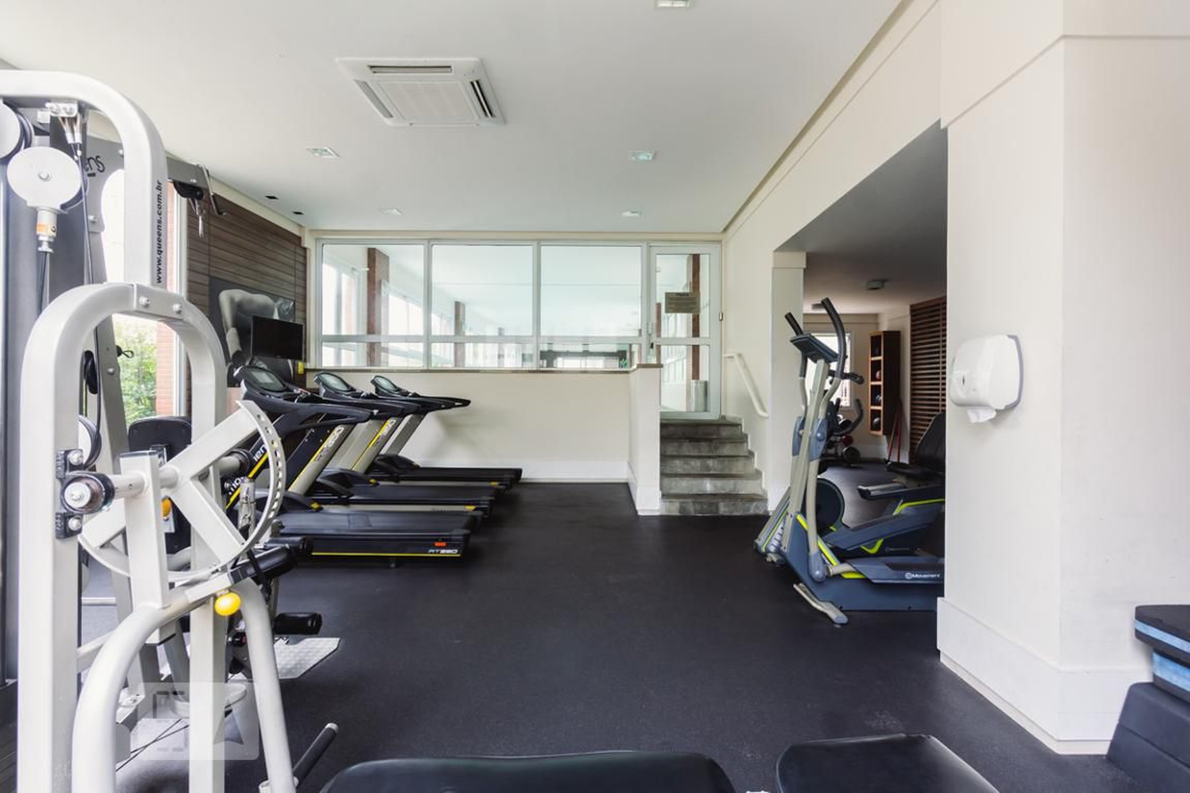 Academia - Le Espace Vila Romana