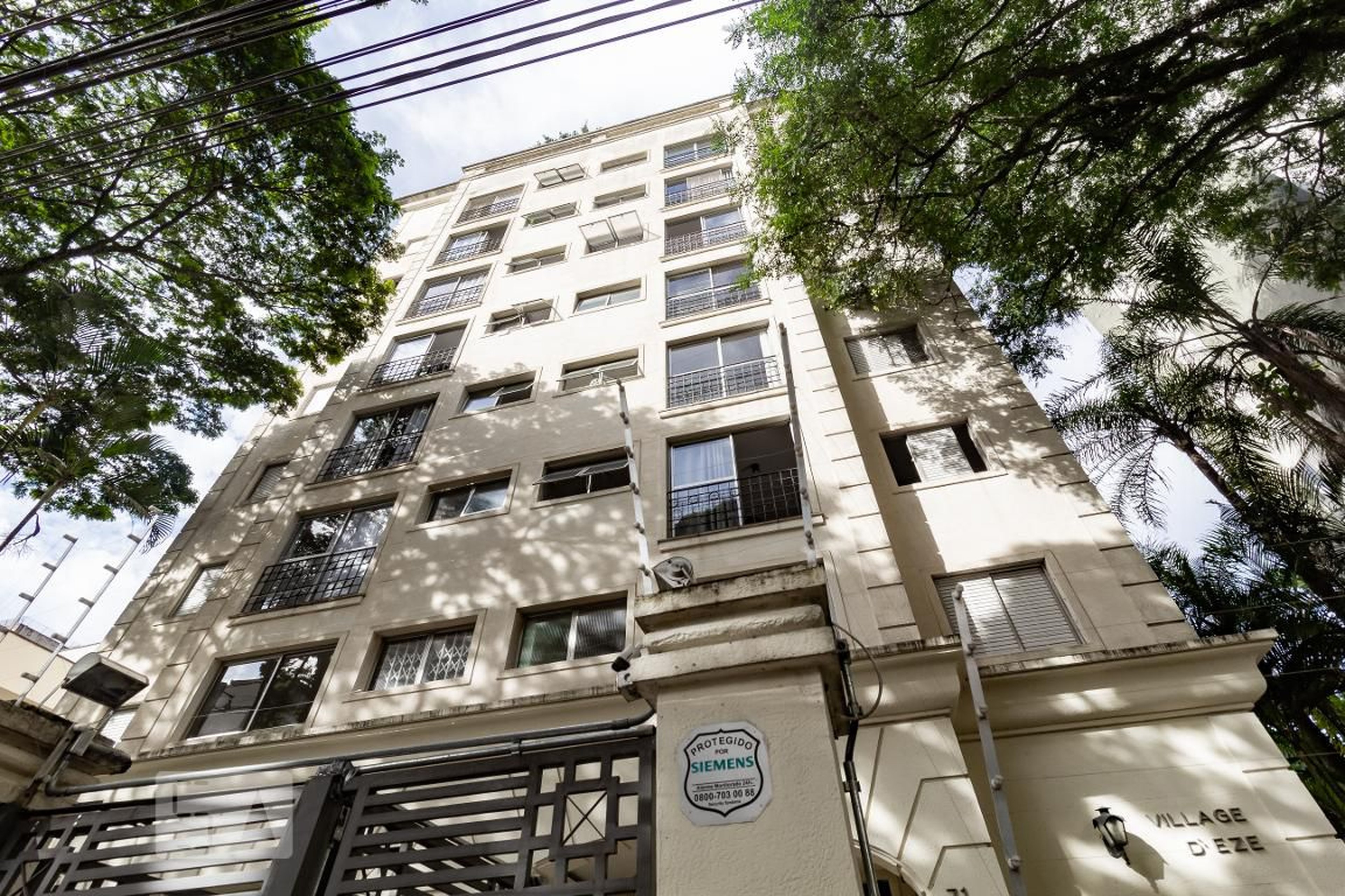 Fachada Condomínio em Rua Indiana, 73