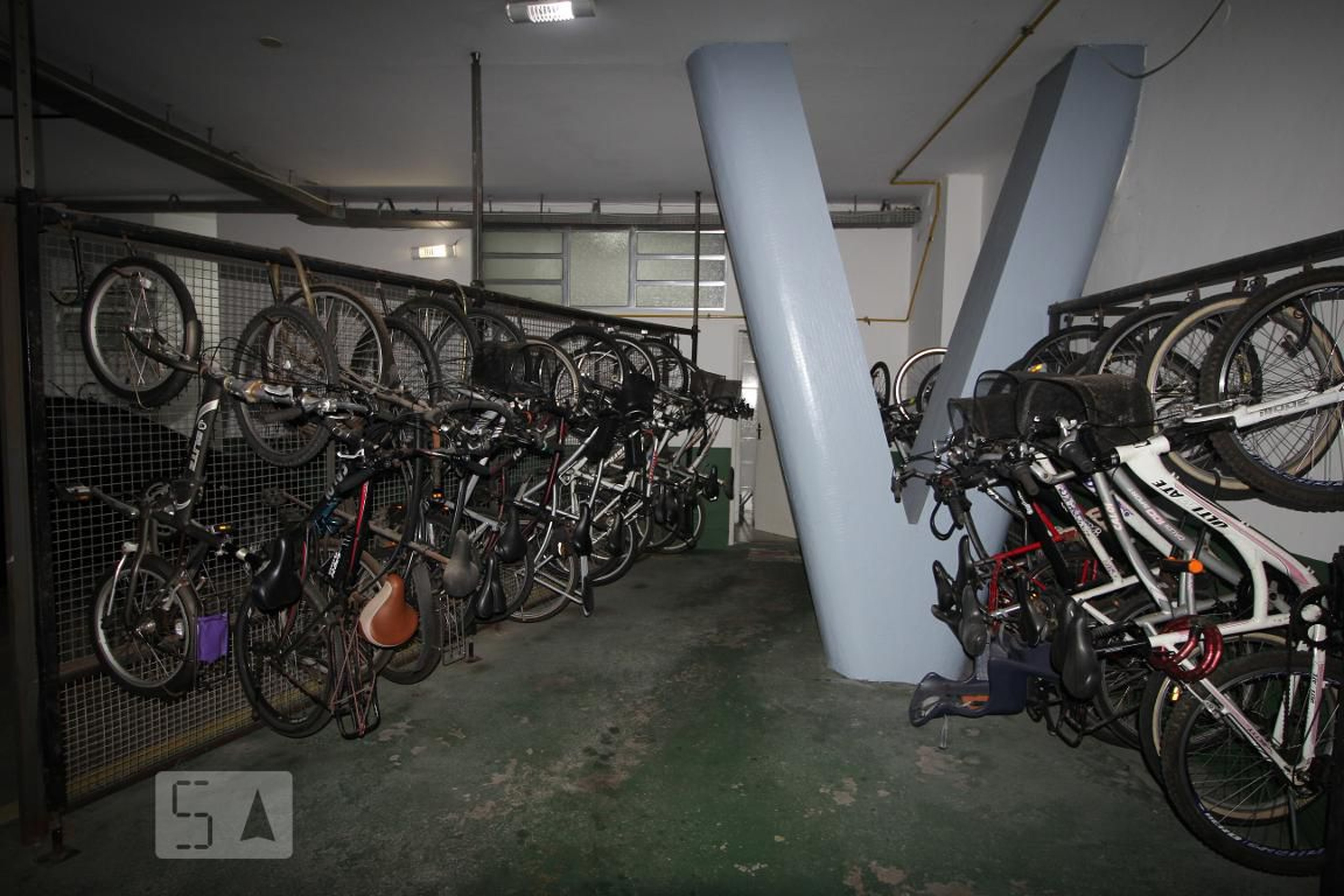 Bicicletário - Edifício Pereira da Silva