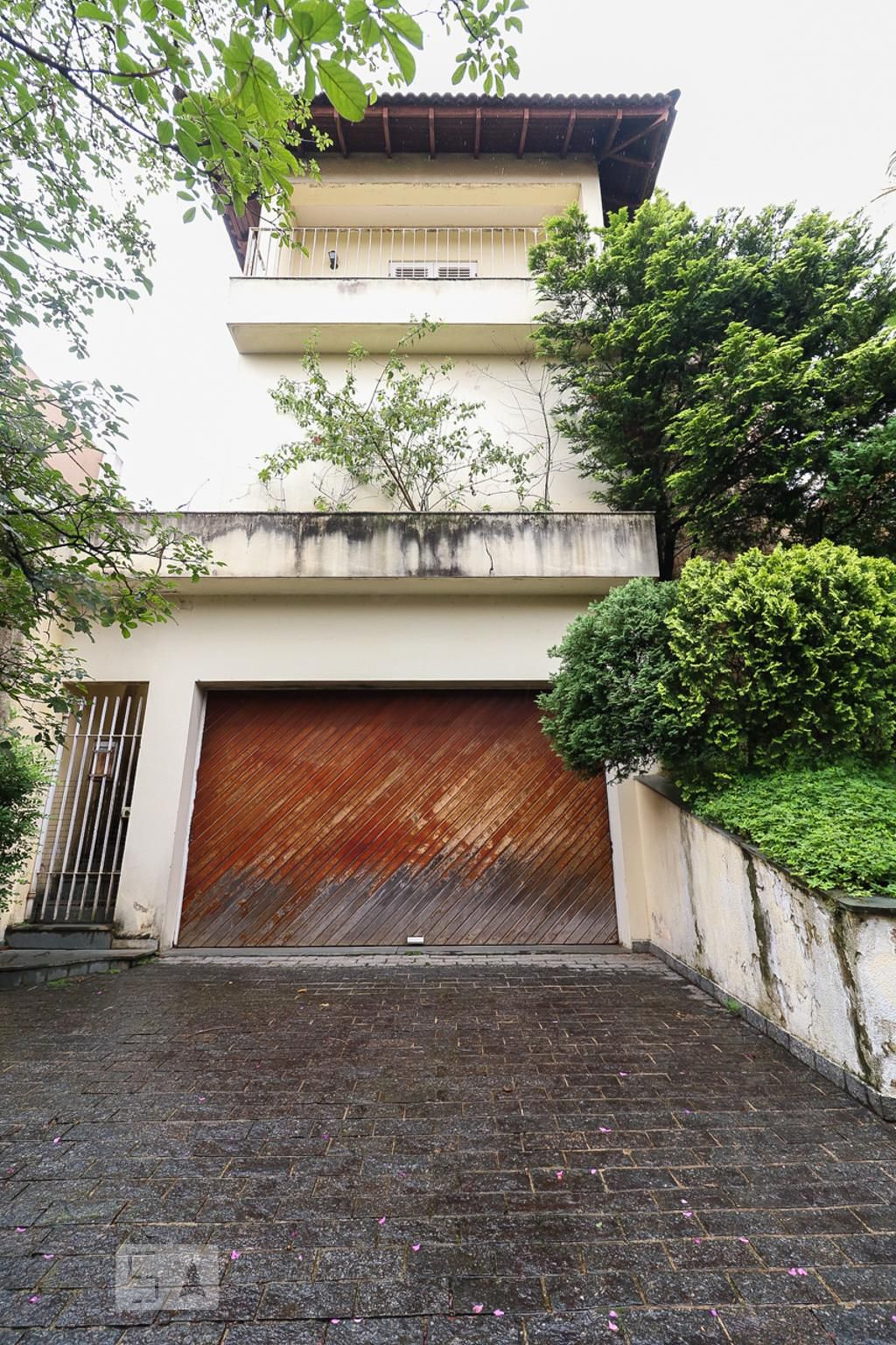 Fachada Condomínio em Rua Semy Jacob José Sauda, 70