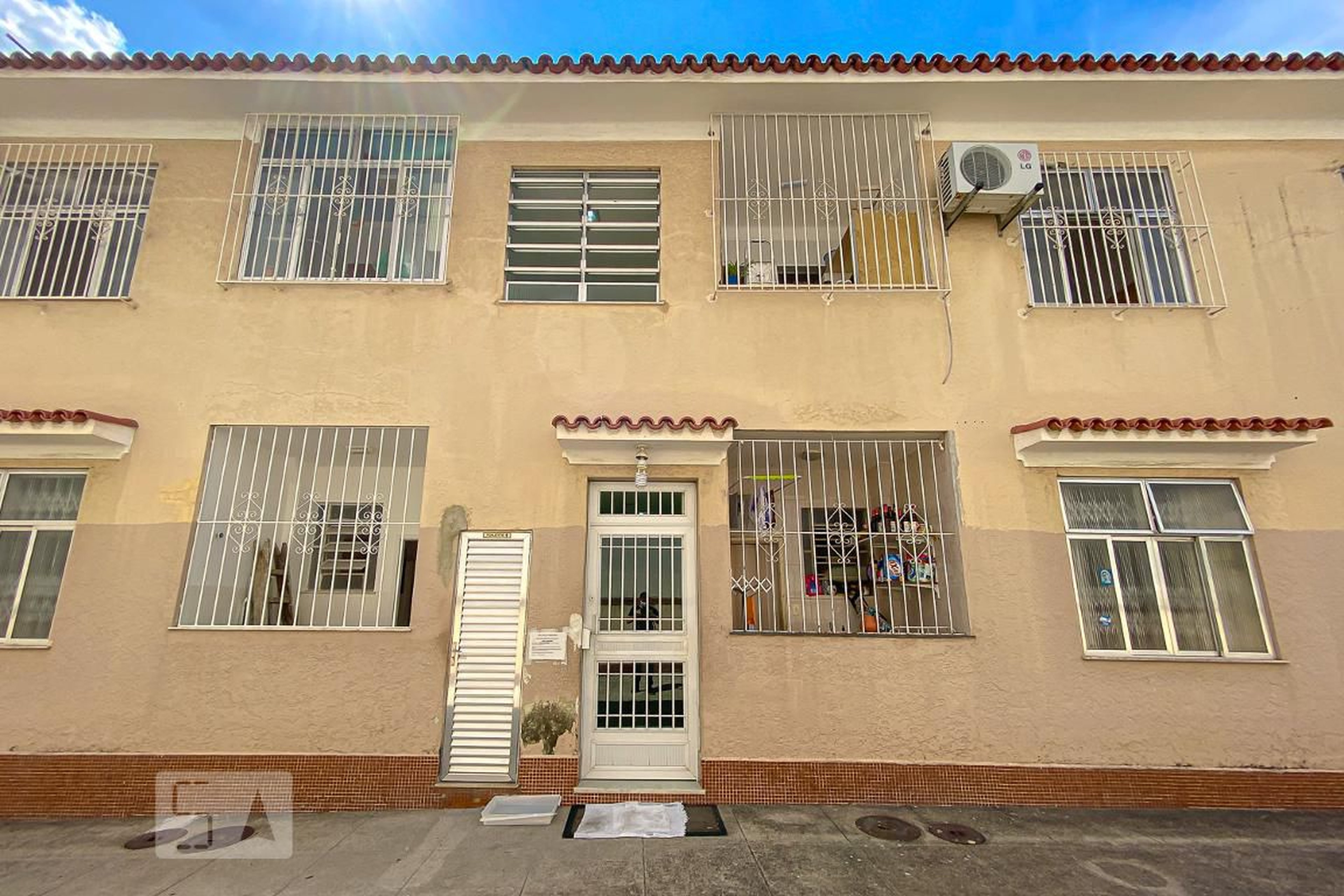 Entrada do prédio - Gabriela