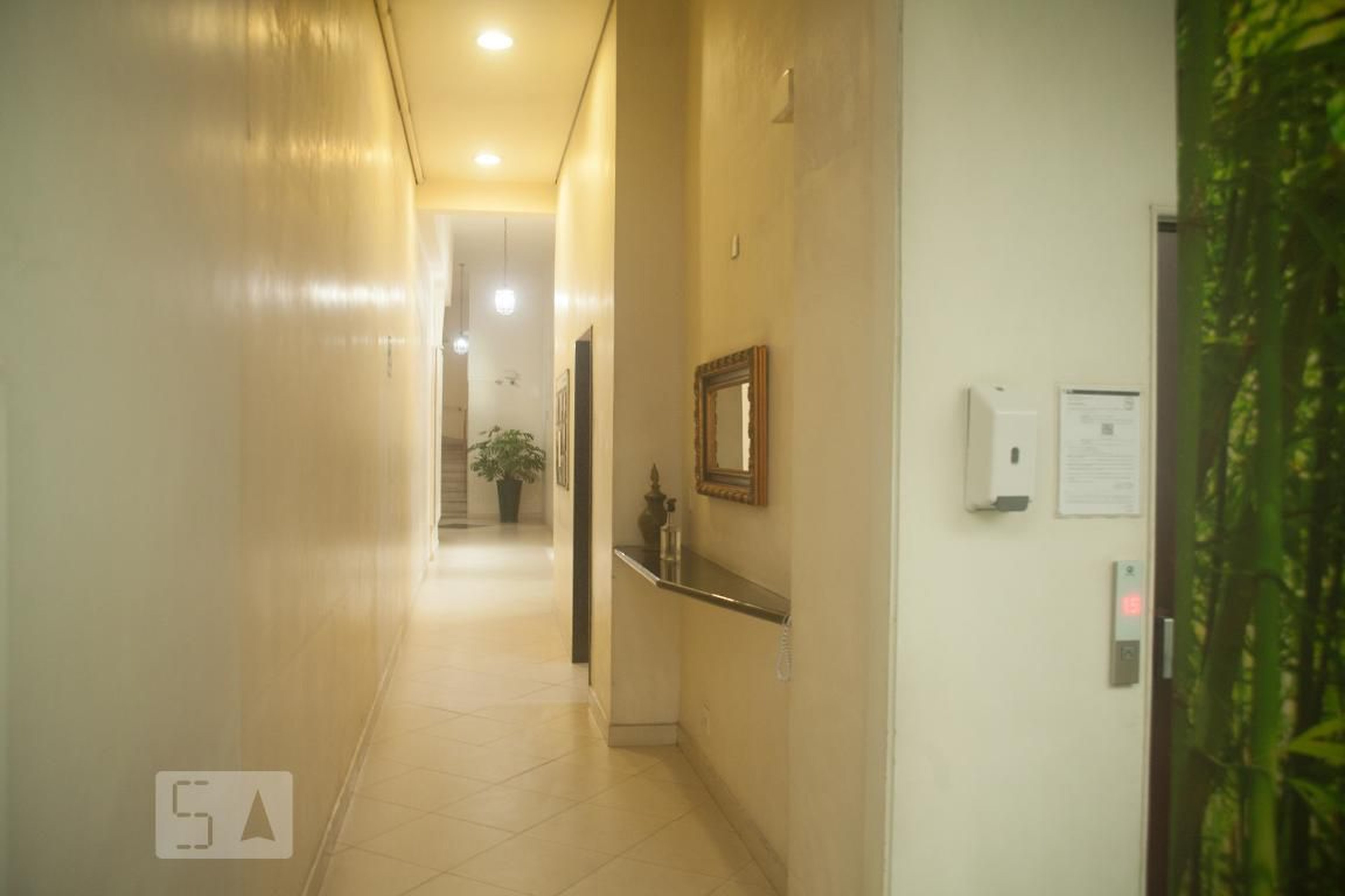 Hall de Entrada - Henrique Pegado e Viera de Carvalho