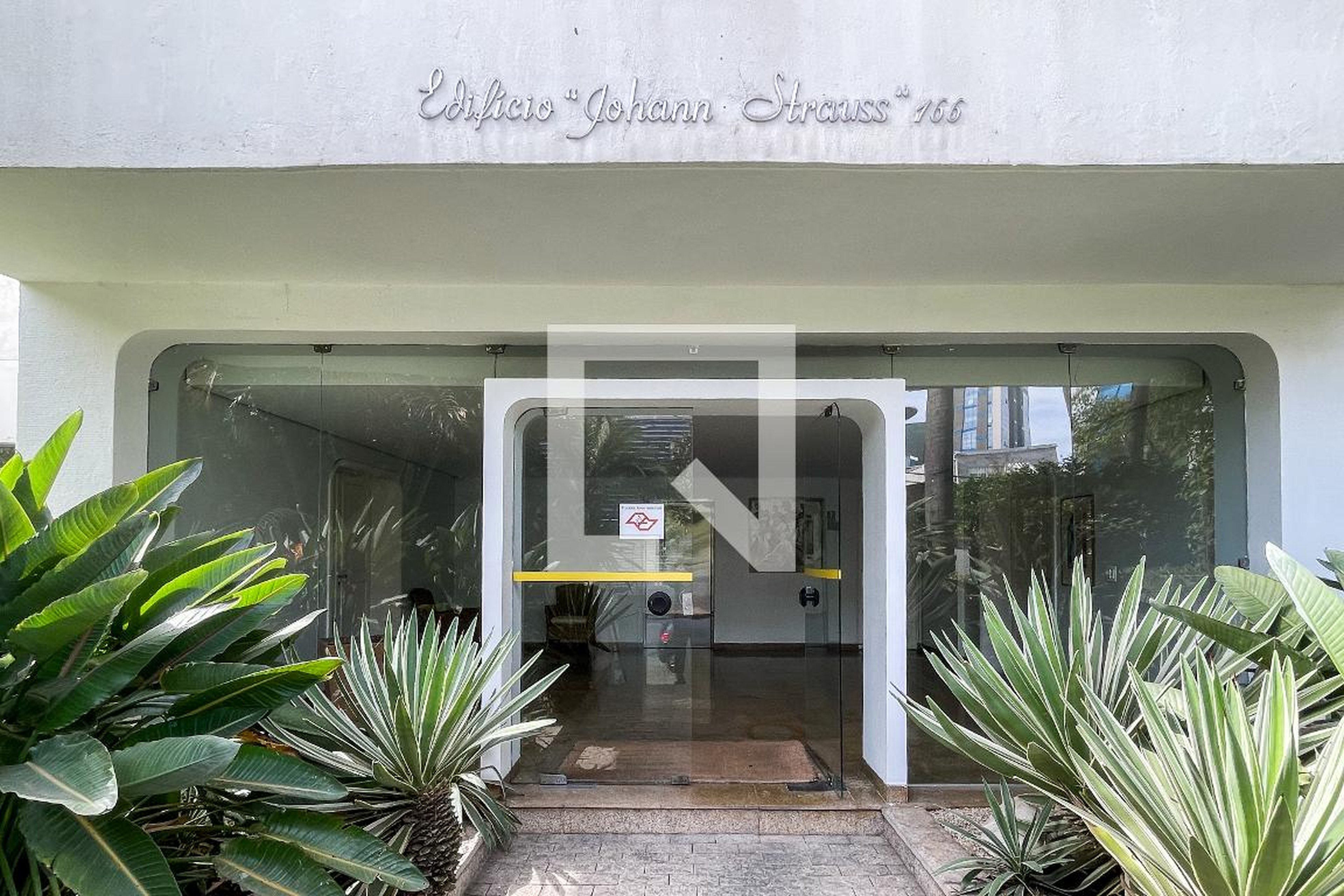 Entrada - Edifício Johann Strauss