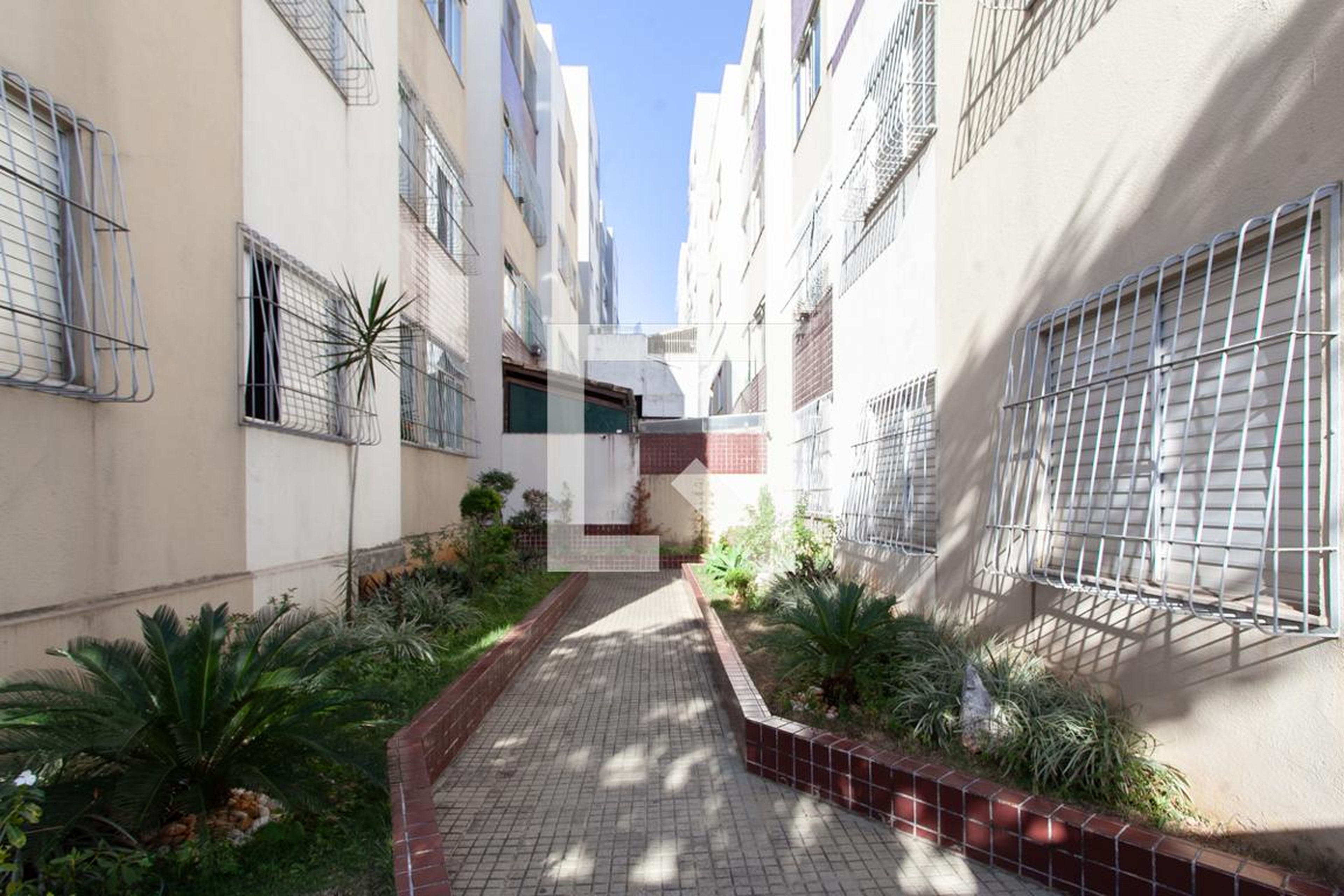 Entrada - Marcilio Colombarolli