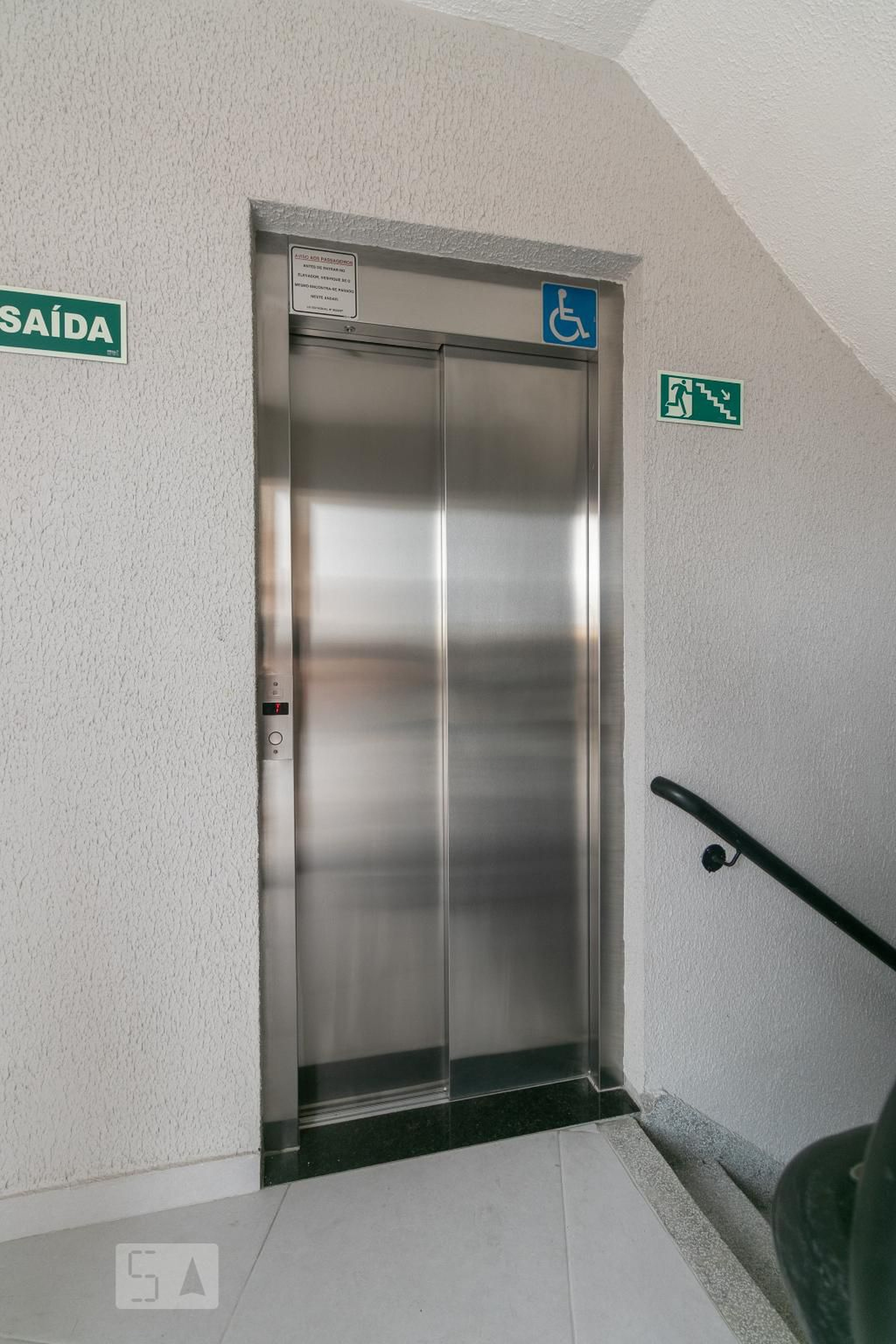 Elevador - Residêncial Nova Guilhermina