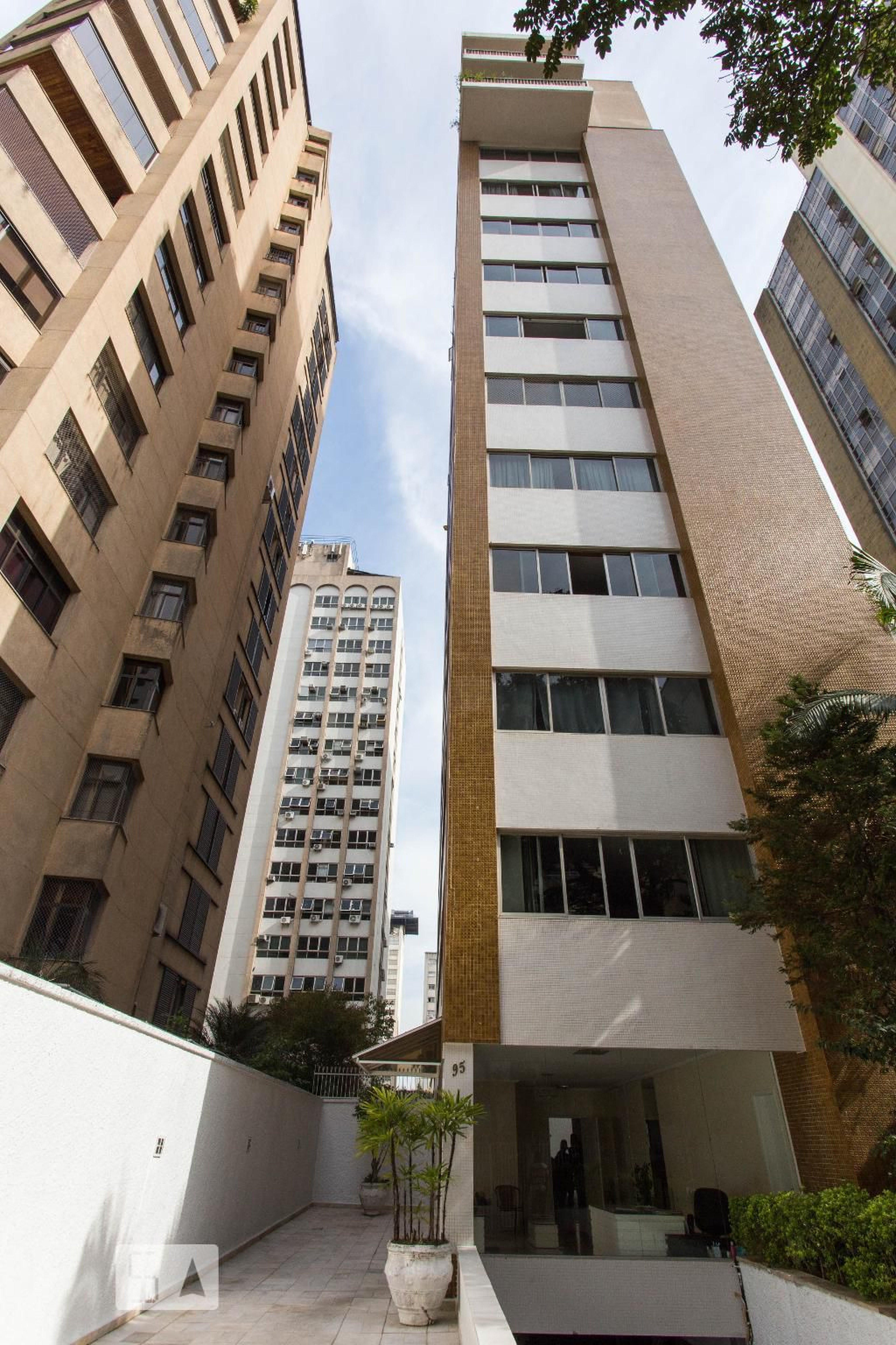 Fachada Condomínio Henrique VIII